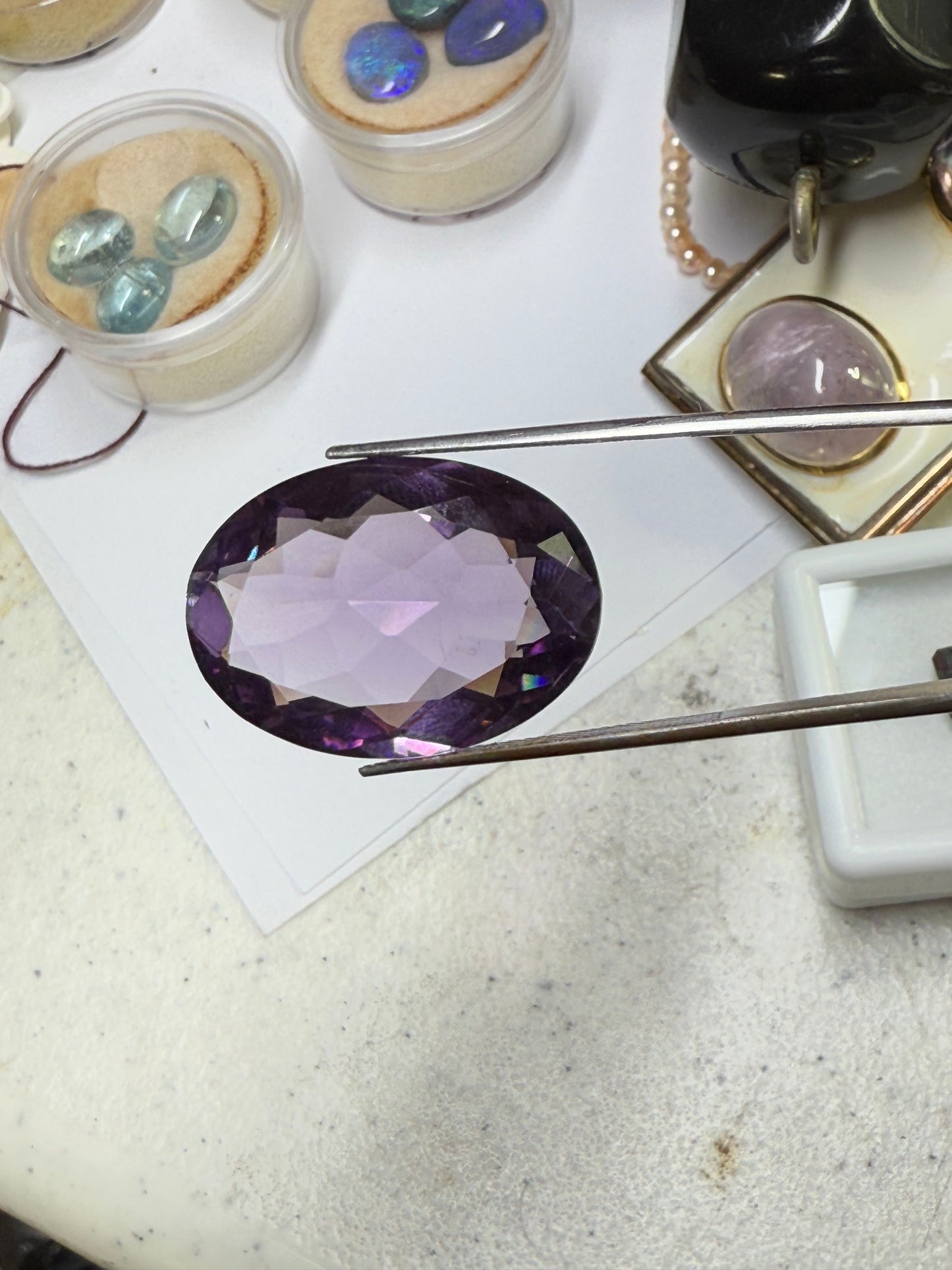 23.67 Carat Natural Bolivian Amethyst Oval Cut Loose Gemstone | Internally Flawless, Transparent | 24.7x17.7 MM