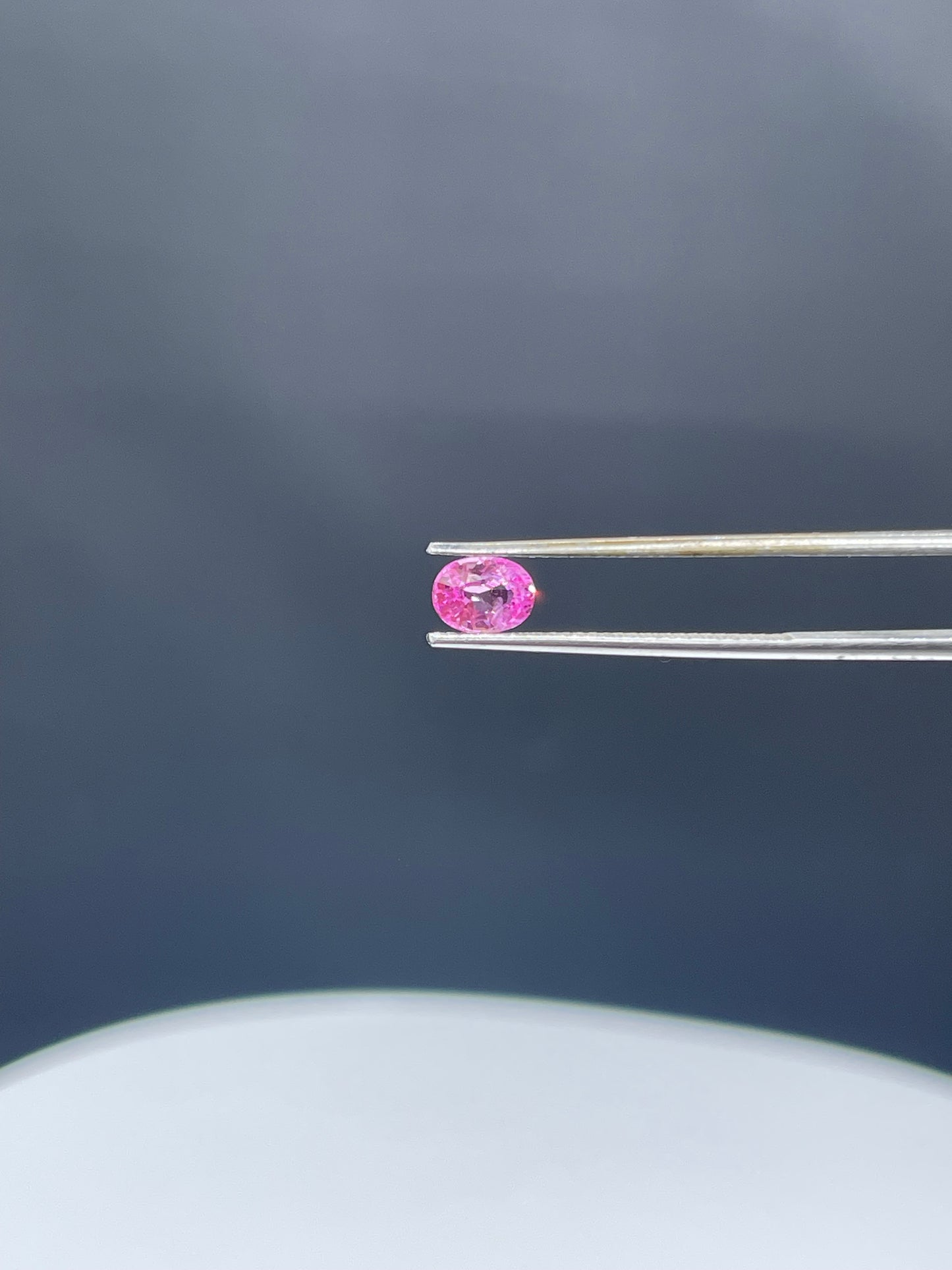 Natural Neon Pink Sapphire Oval Cut - 1.00 Carat | 6.3 x 4.6 x 3.3 MM | Stunning Loose Gemstone