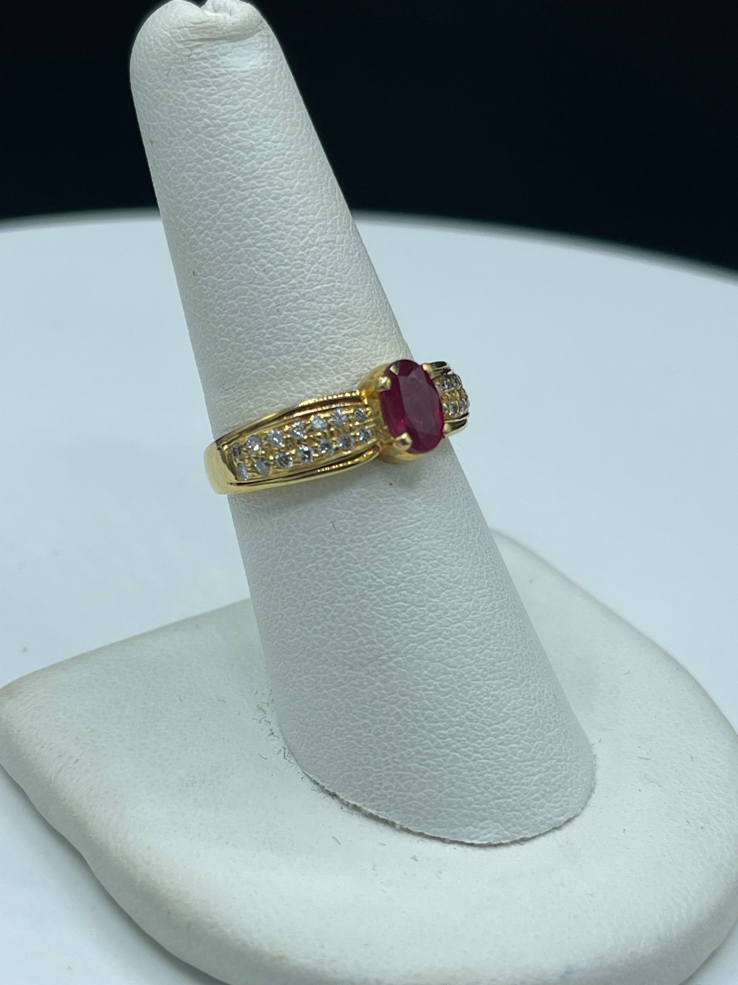Natural Ruby & Diamond 18k Yellow Gold Alternative Engagement Ring (Size 7)