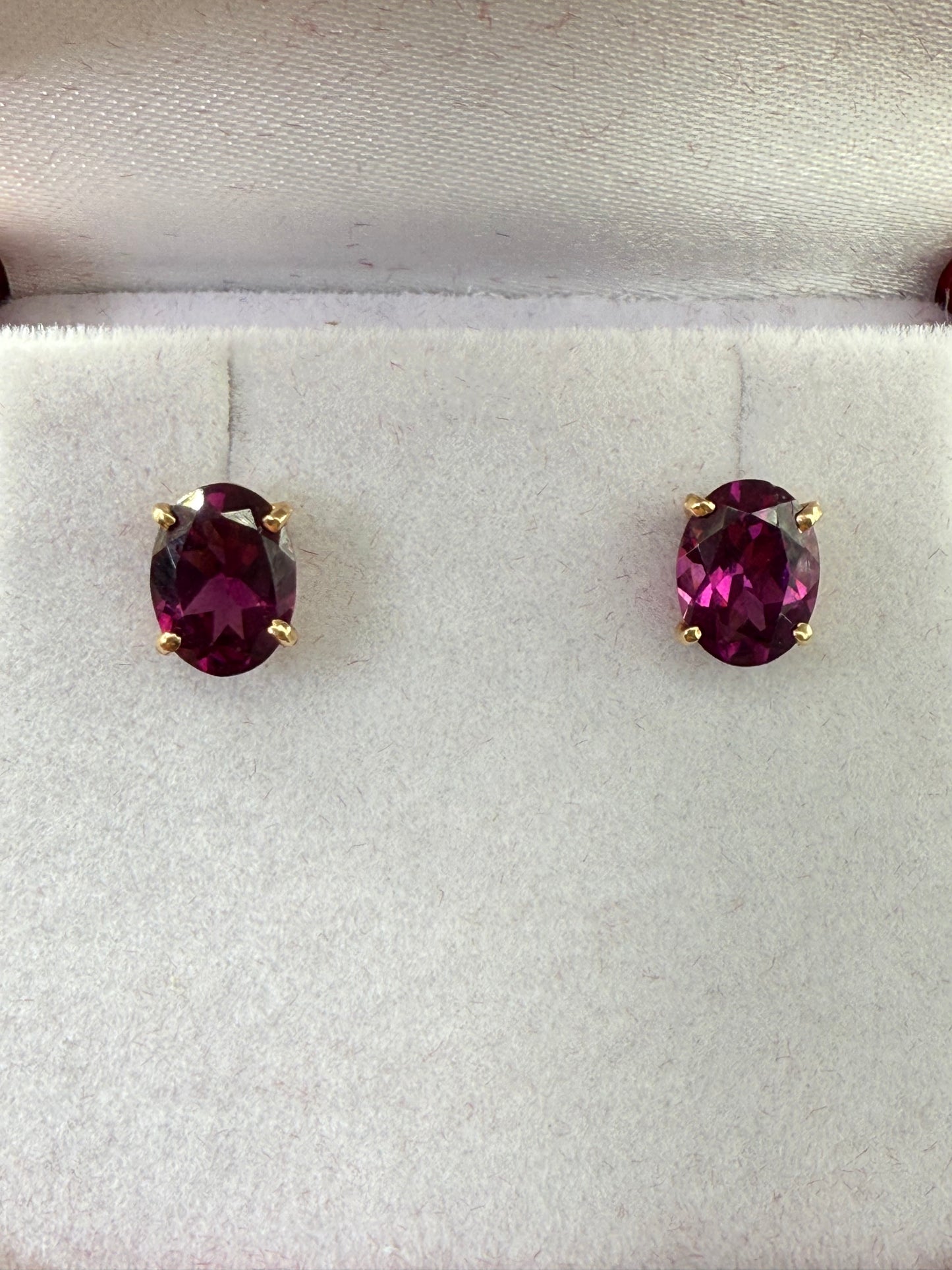 Natural Grape Garnet 14k Yellow Gold Stud Earrings | 2.90 CTW