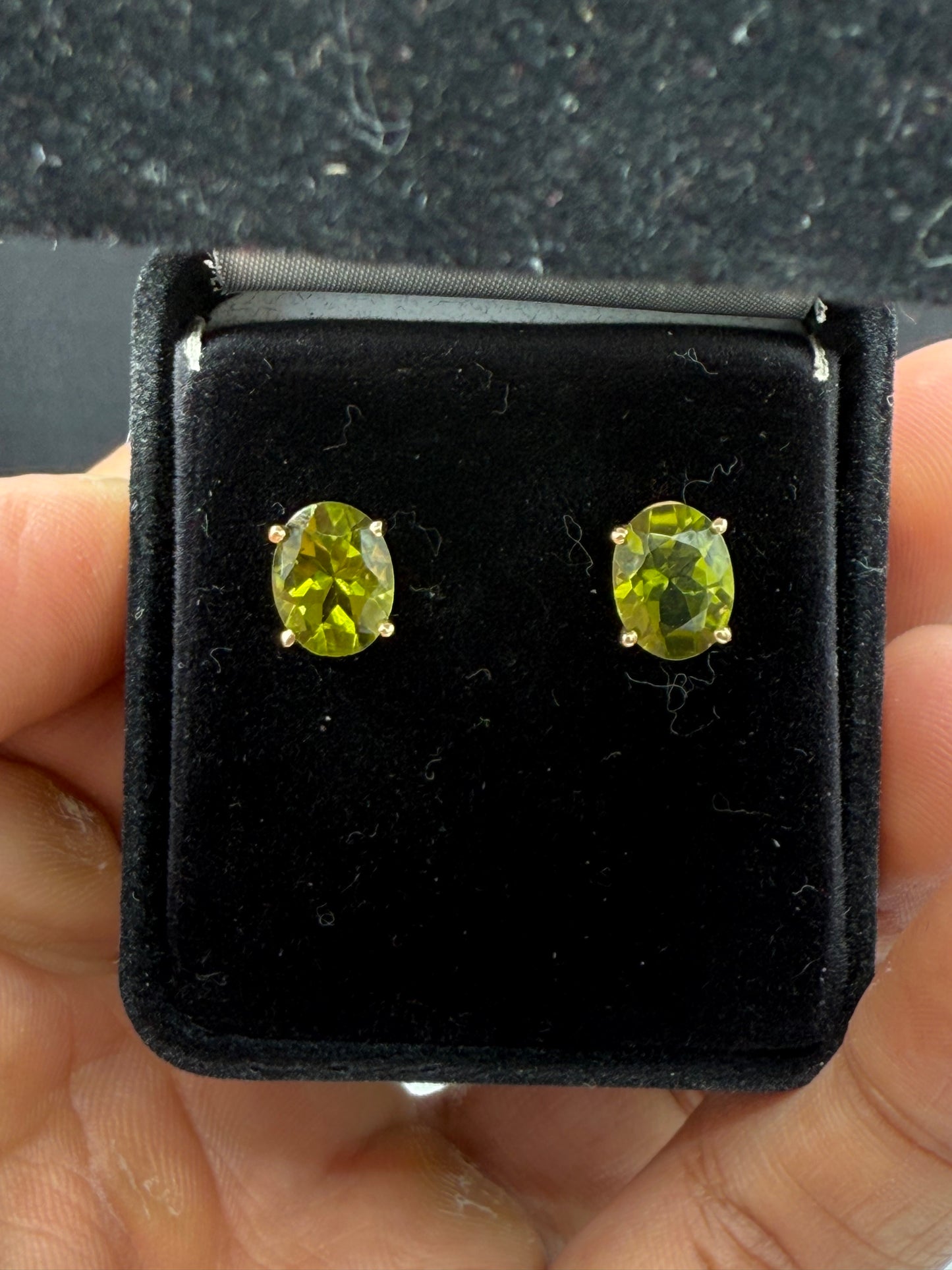 Natural Arizona Peridot 4 Carat 14k Yellow Gold Stud Earrings