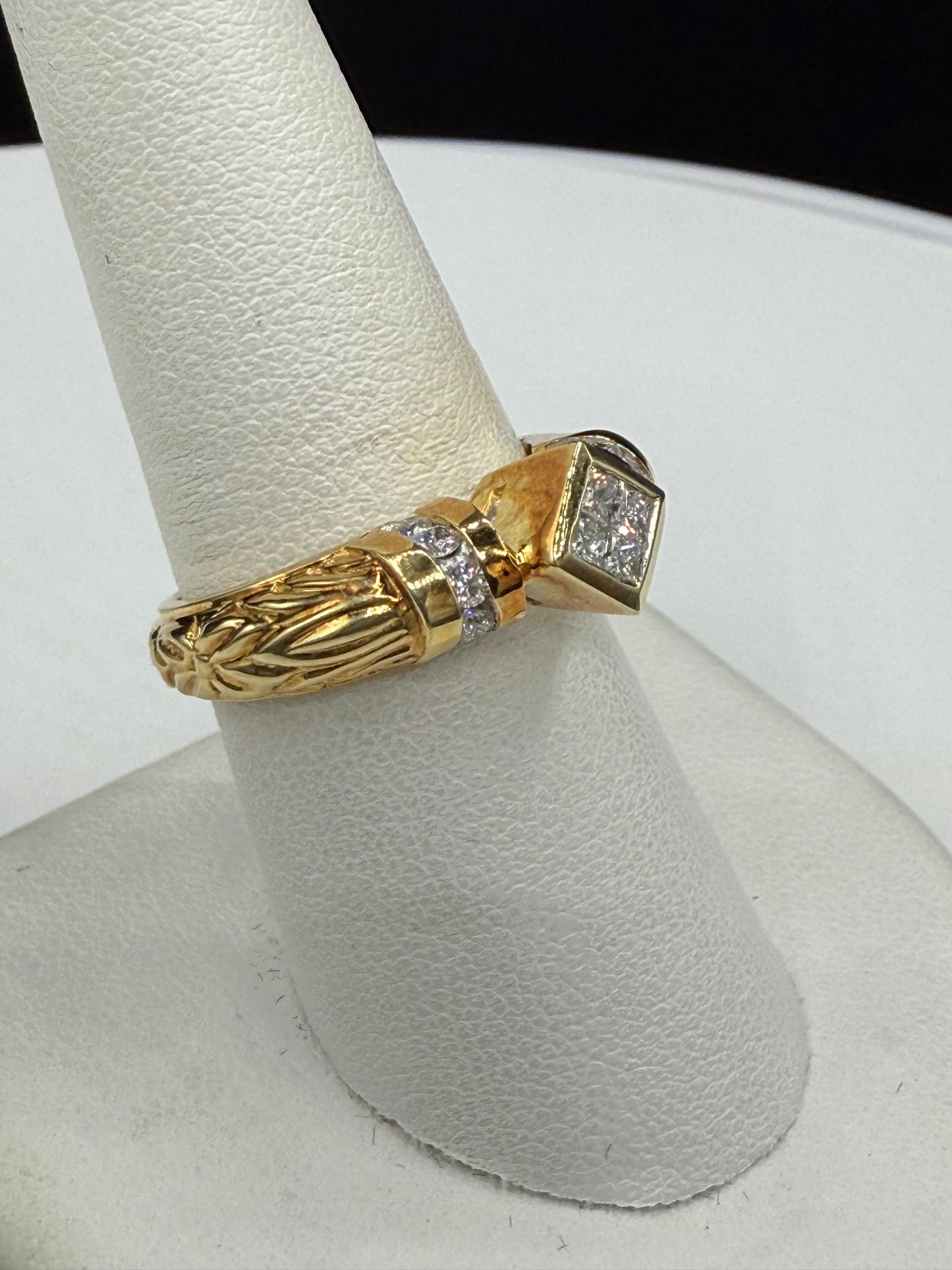 Vintage 18k Yellow Gold Diamond Ring with Princess & Round Cut Diamonds, Size 7.5, 0.55 Carats