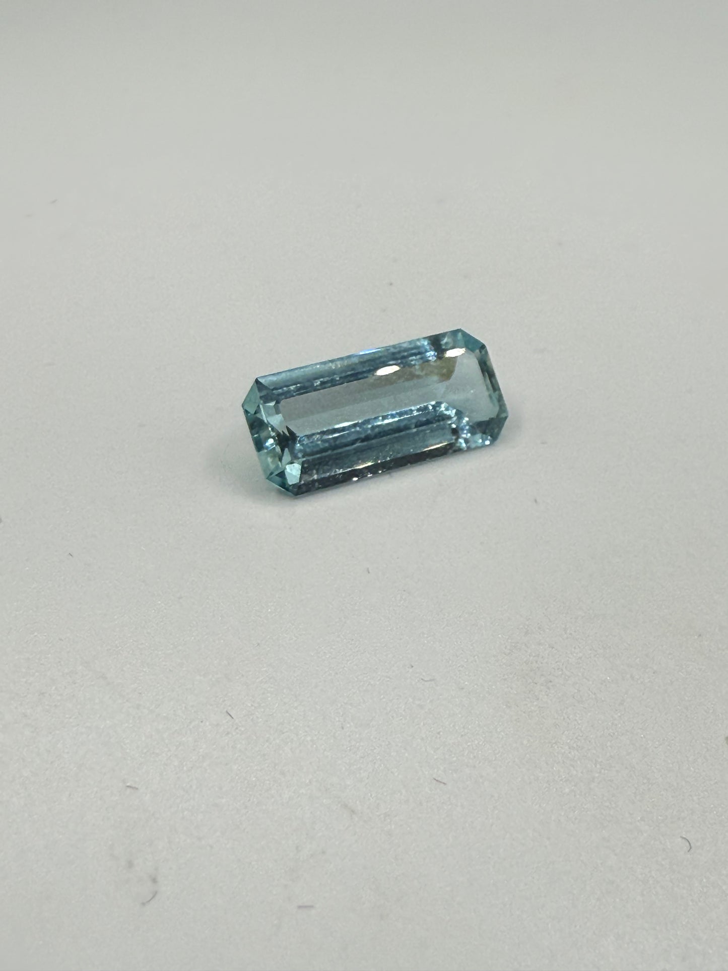 Natural Aquamarine Emerald Cut Loose Gemstone 3.47 Carats | 15.8x7.06x4.29 MM |