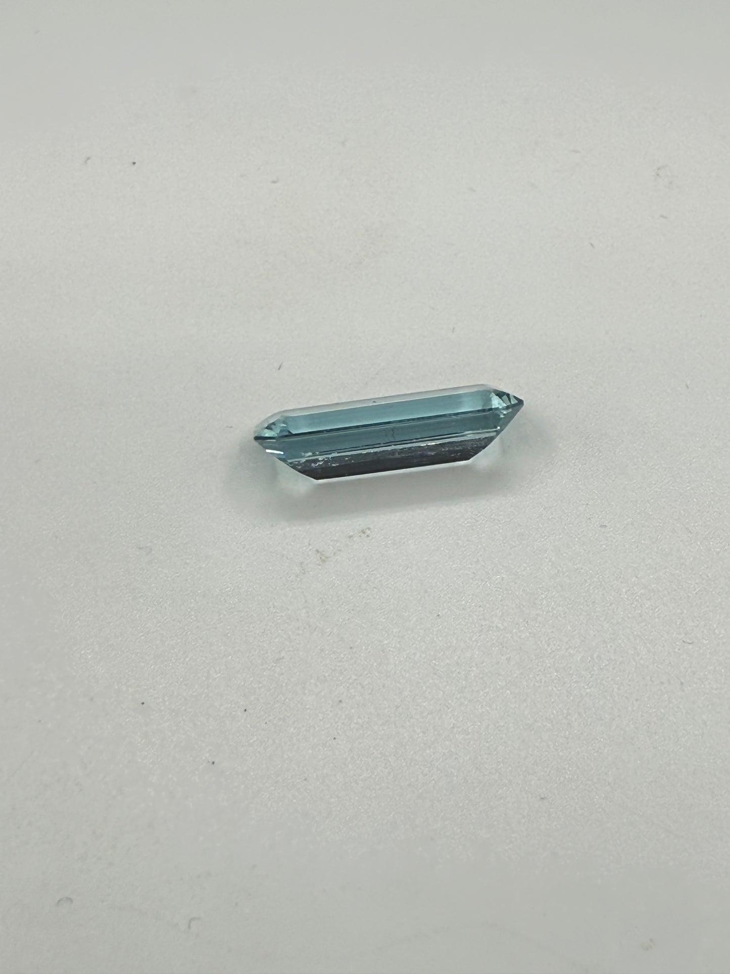 Natural Aquamarine Emerald Cut Loose Gemstone 3.47 Carats | 15.8x7.06x4.29 MM |