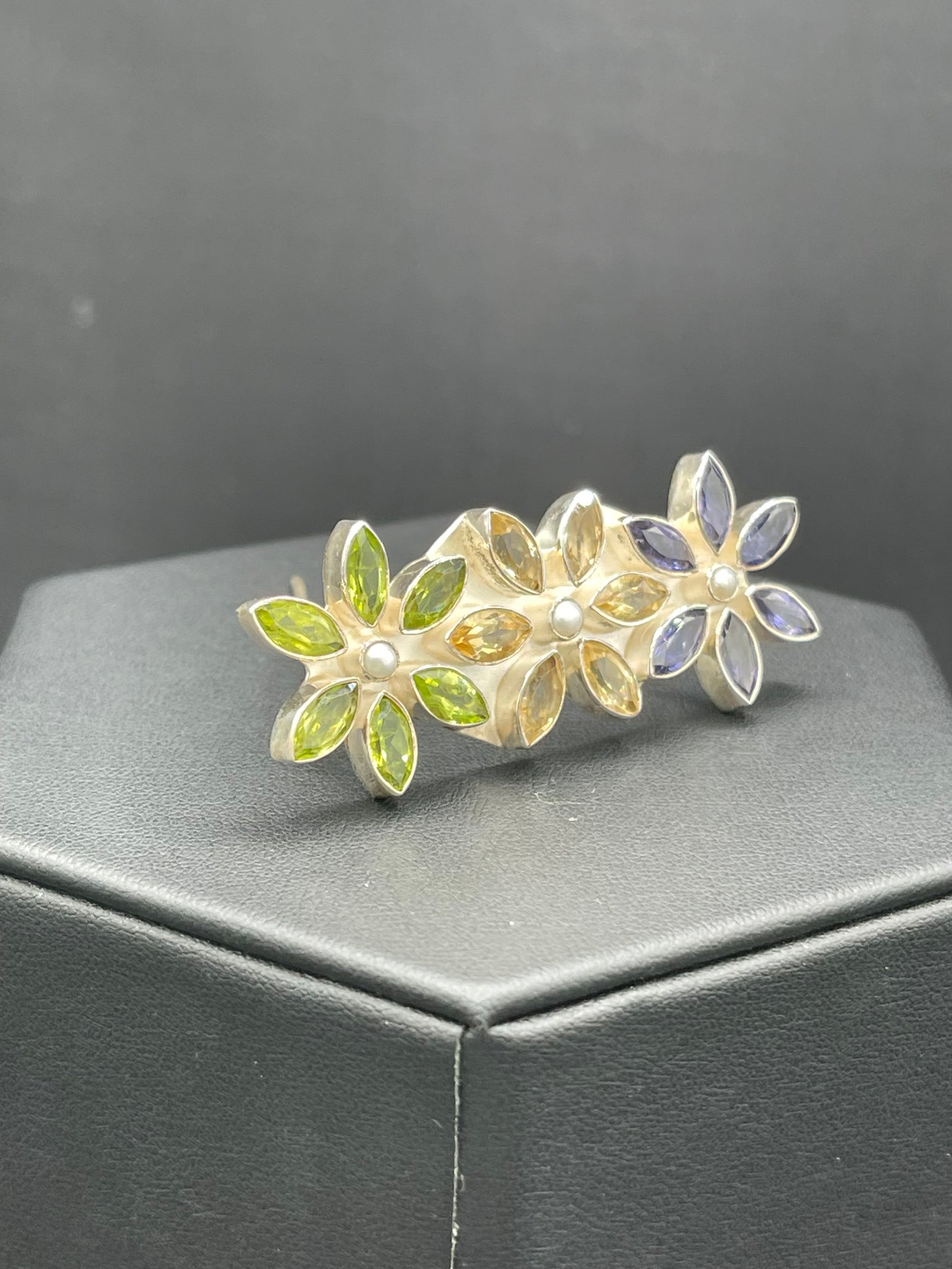 Peridot Citrine Iolite & Pearl Sterling Silver Flower Brooch / Pendant