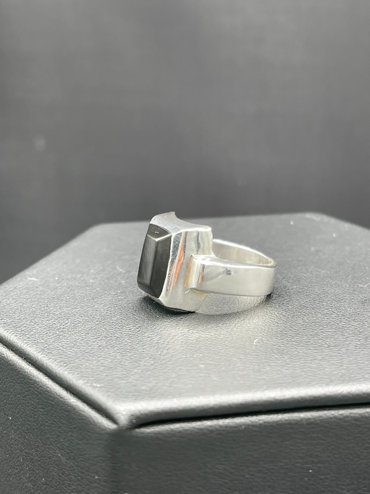 Natural Black Onyx Sterling Silver Ring (Size 8)