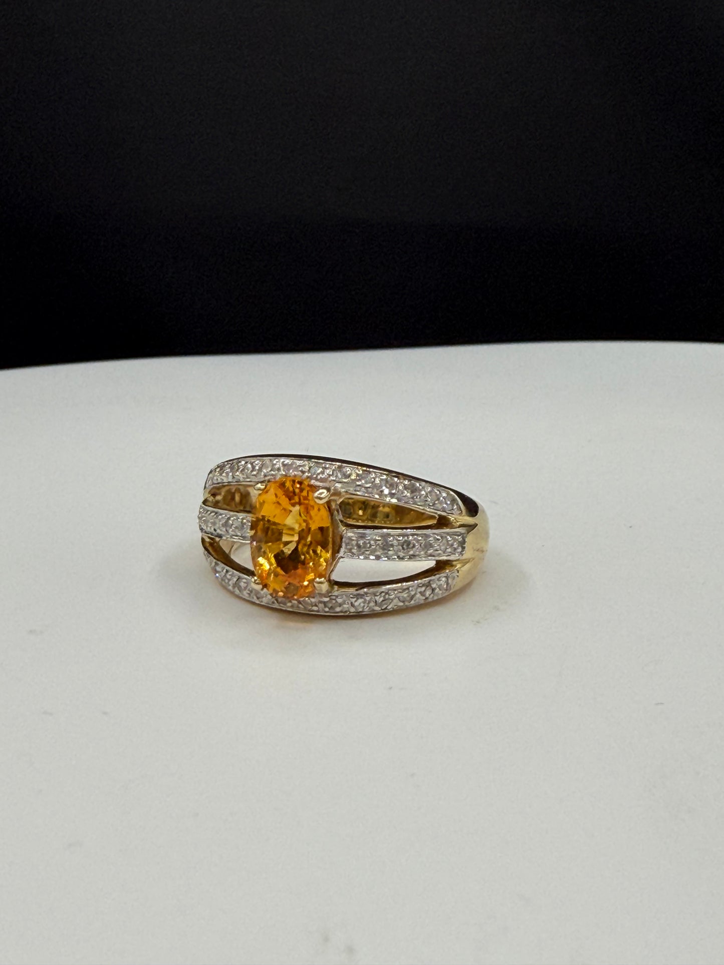 Vintage Natural Yellow Sapphire & Diamond Ring 14K Yellow Gold (Size 7)