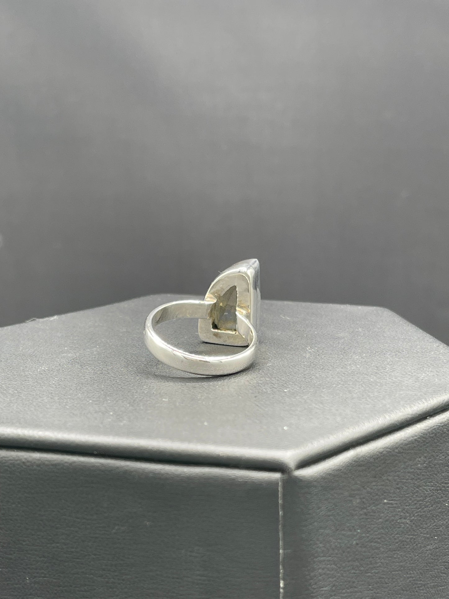 Natural Labradorite Fancy Cut Sterling Silver Ring (Size 8)