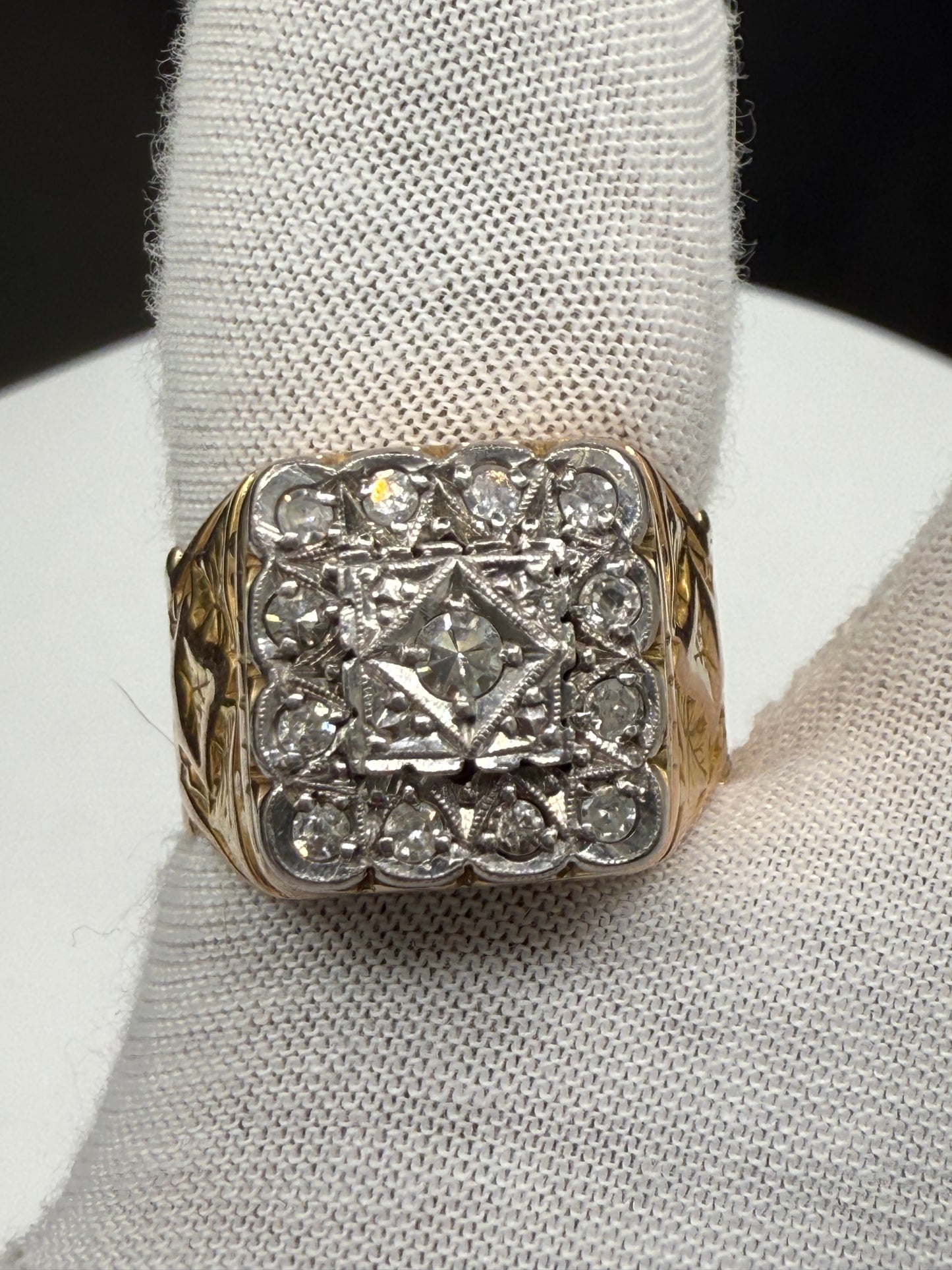 Vintage 18K Gold Men’s Diamond Statement Ring – 1.00 CTW, 16.76g, Size 11