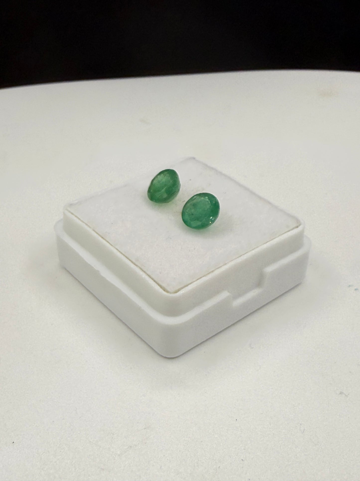1.62 Carat Natural Round Emerald Matching Pair – 6mm Loose Gemstones