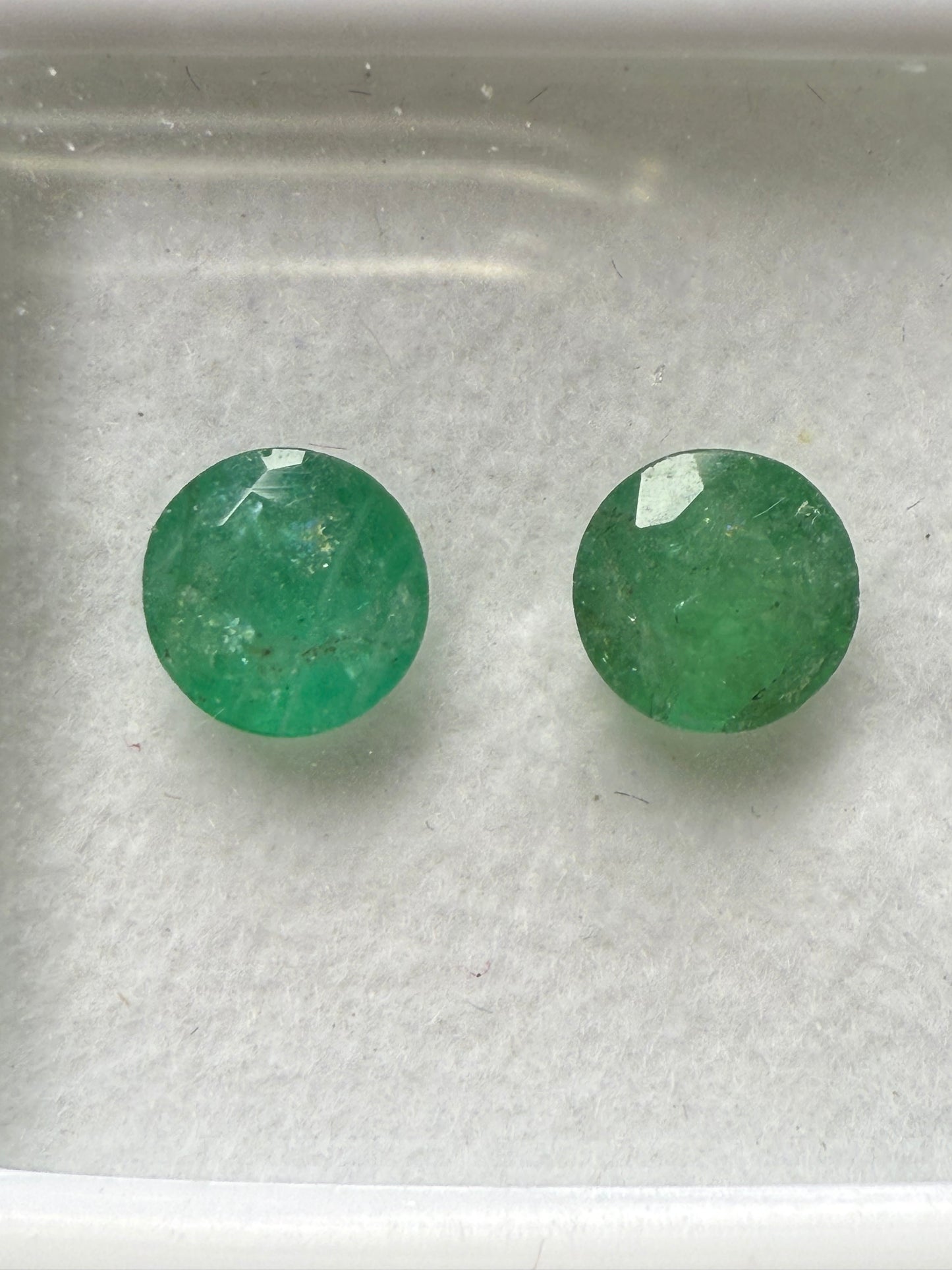 1.62 Carat Natural Round Emerald Matching Pair – 6mm Loose Gemstones
