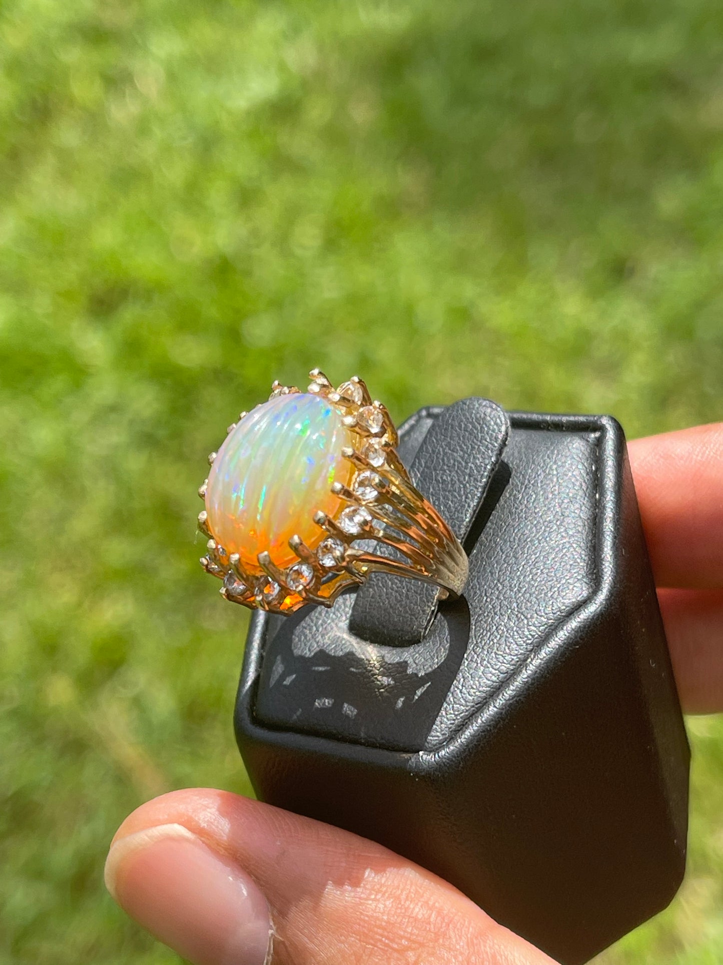12.57 Carat Ethiopian Welo Opal Natural White Sapphire 14k Yellow Gold Ring (Size 7)