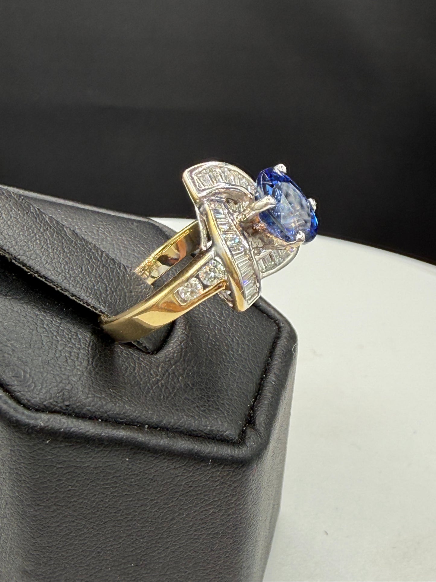Natural 2.01 Carat Blue Sapphire & 0.90ct Diamond 18K Two-Tone Gold Ring (Size 6)