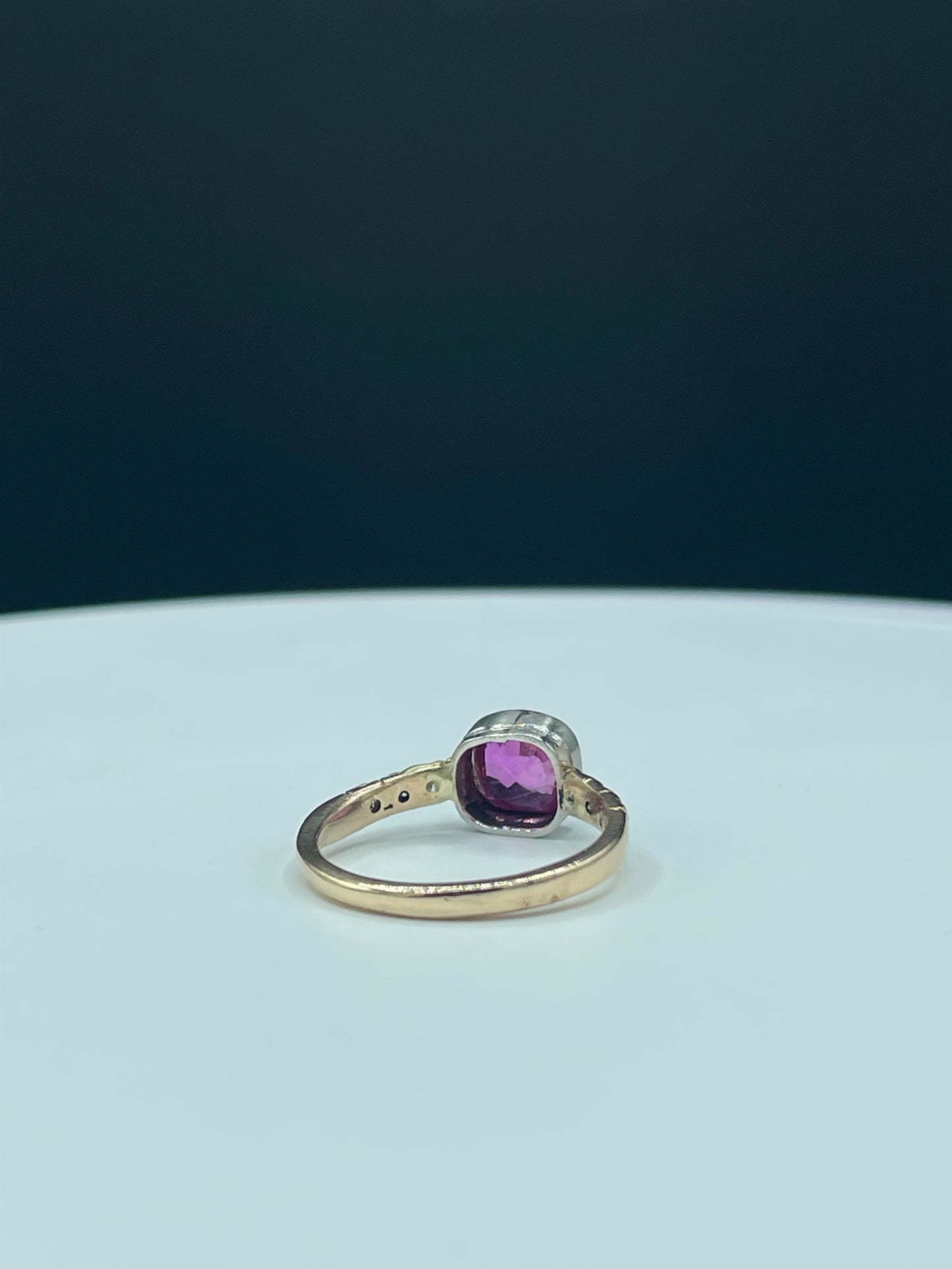 2.72 Carat Natural Pink Sapphire & Diamond Platinum + 14k Yellow Gold Ring (Size 8.5)