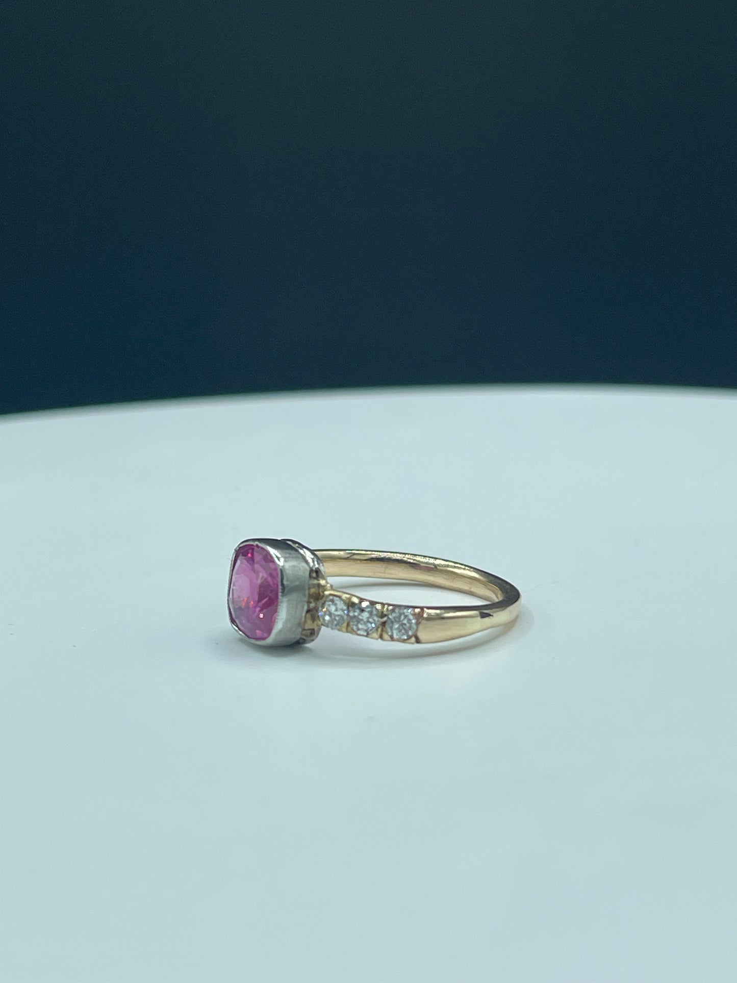 2.72 Carat Natural Pink Sapphire & Diamond Platinum + 14k Yellow Gold Ring (Size 8.5)