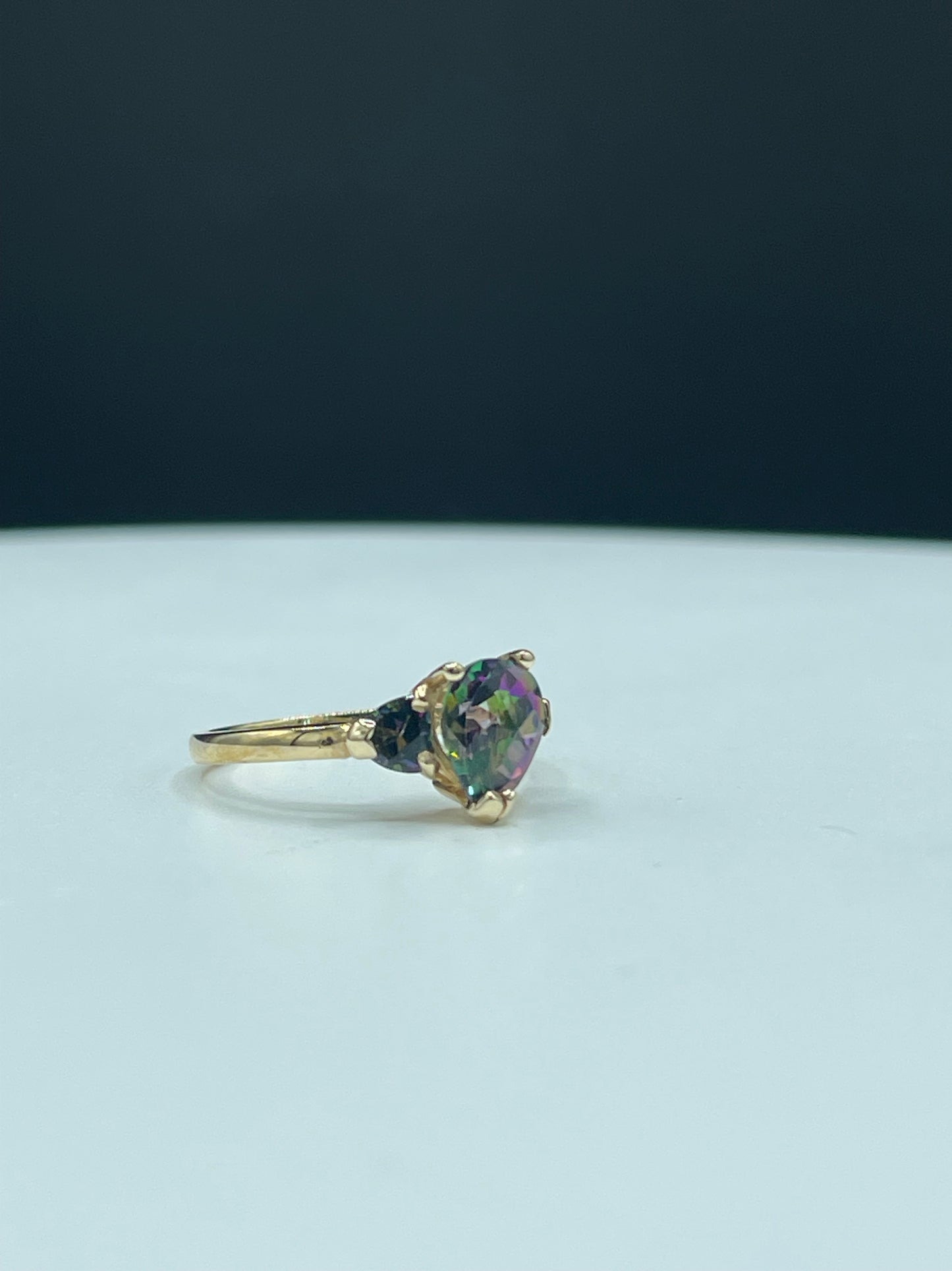 Mystic Topaz 14k Yellow Gold Ring (Size 6.25)