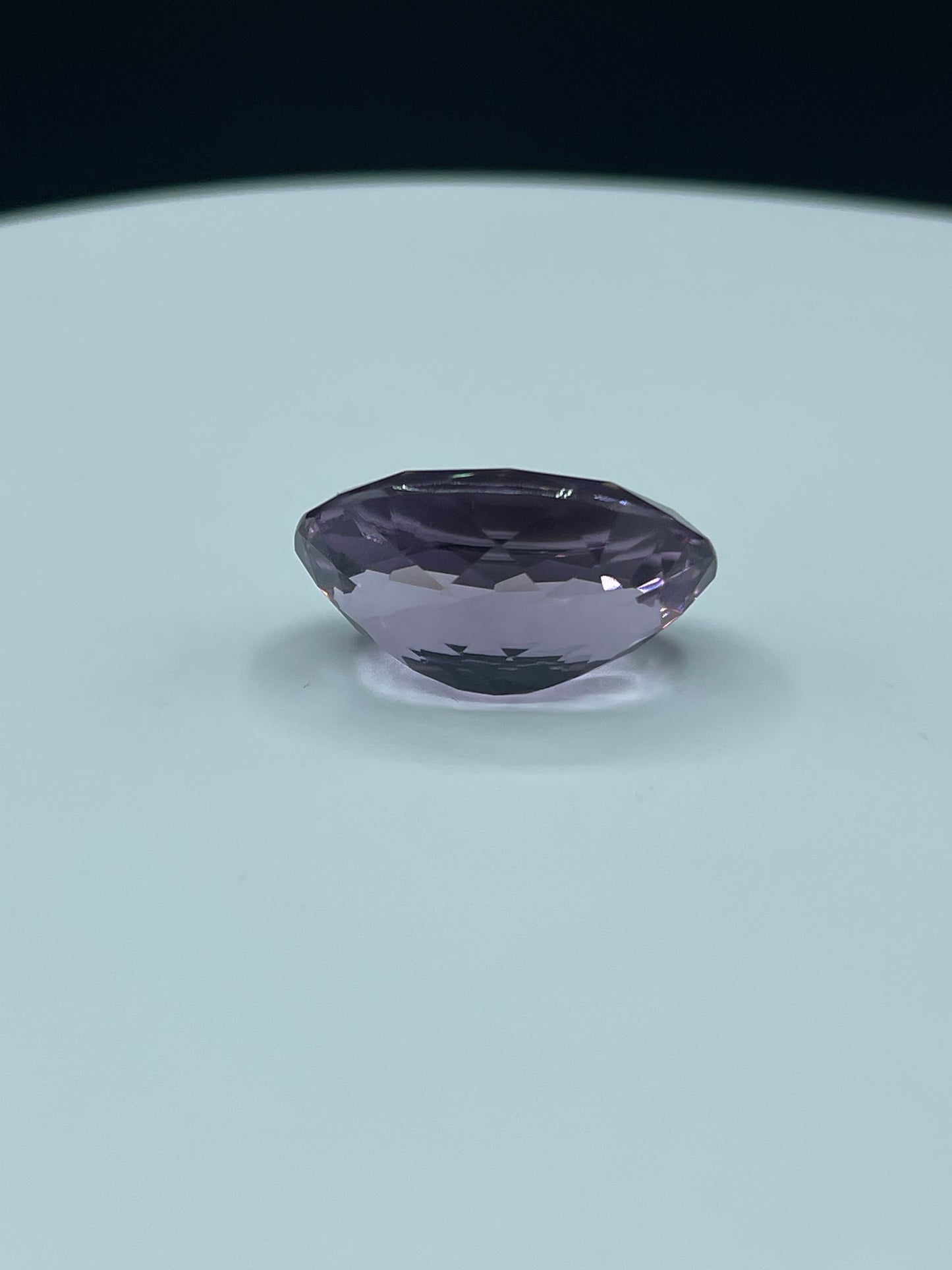 30.38 Carat Natural Bolivian Amethyst Oval Cut Loose Gemstone (25 x 18 x 12 MM)