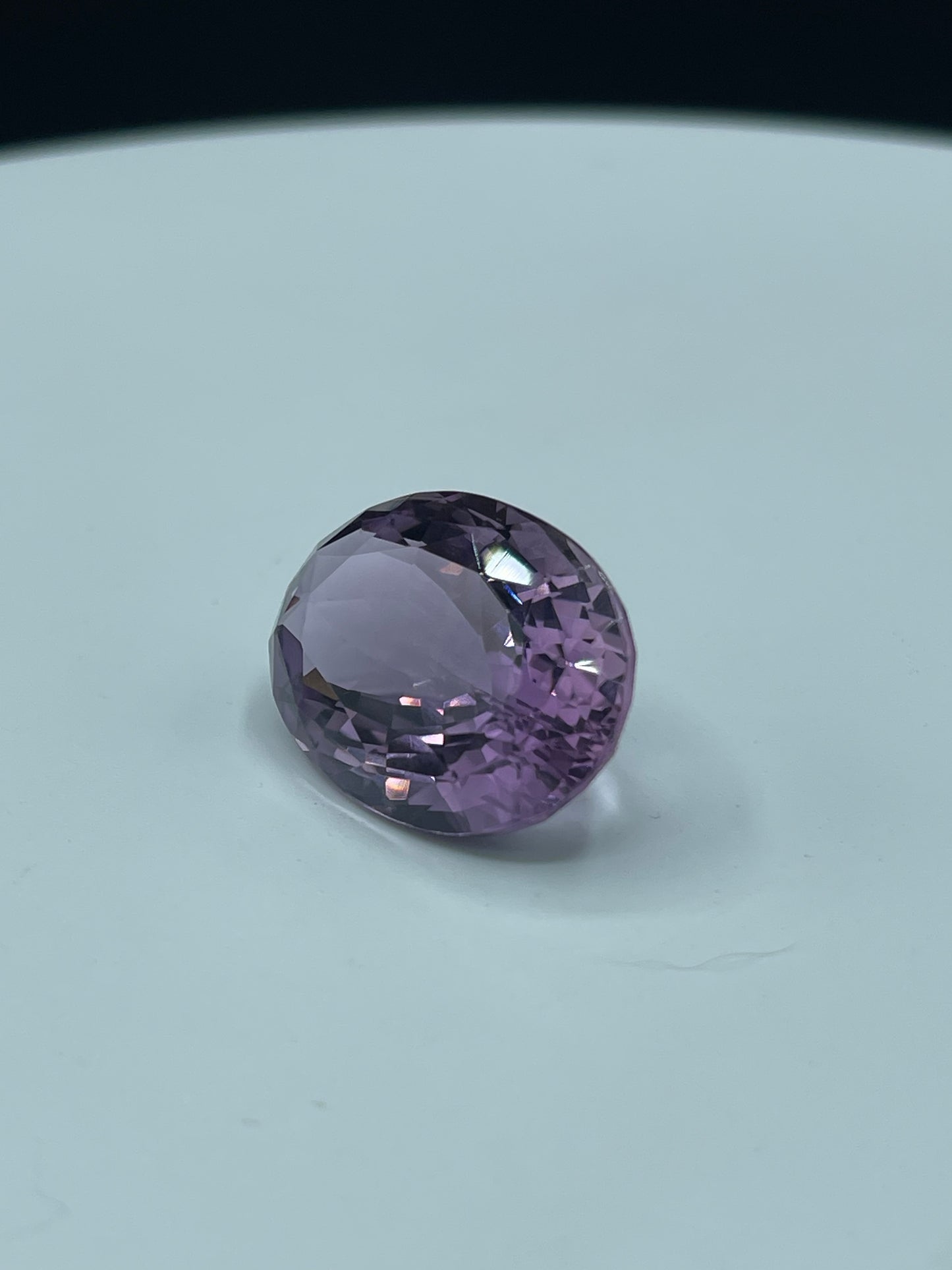30.38 Carat Natural Bolivian Amethyst Oval Cut Loose Gemstone (25 x 18 x 12 MM)