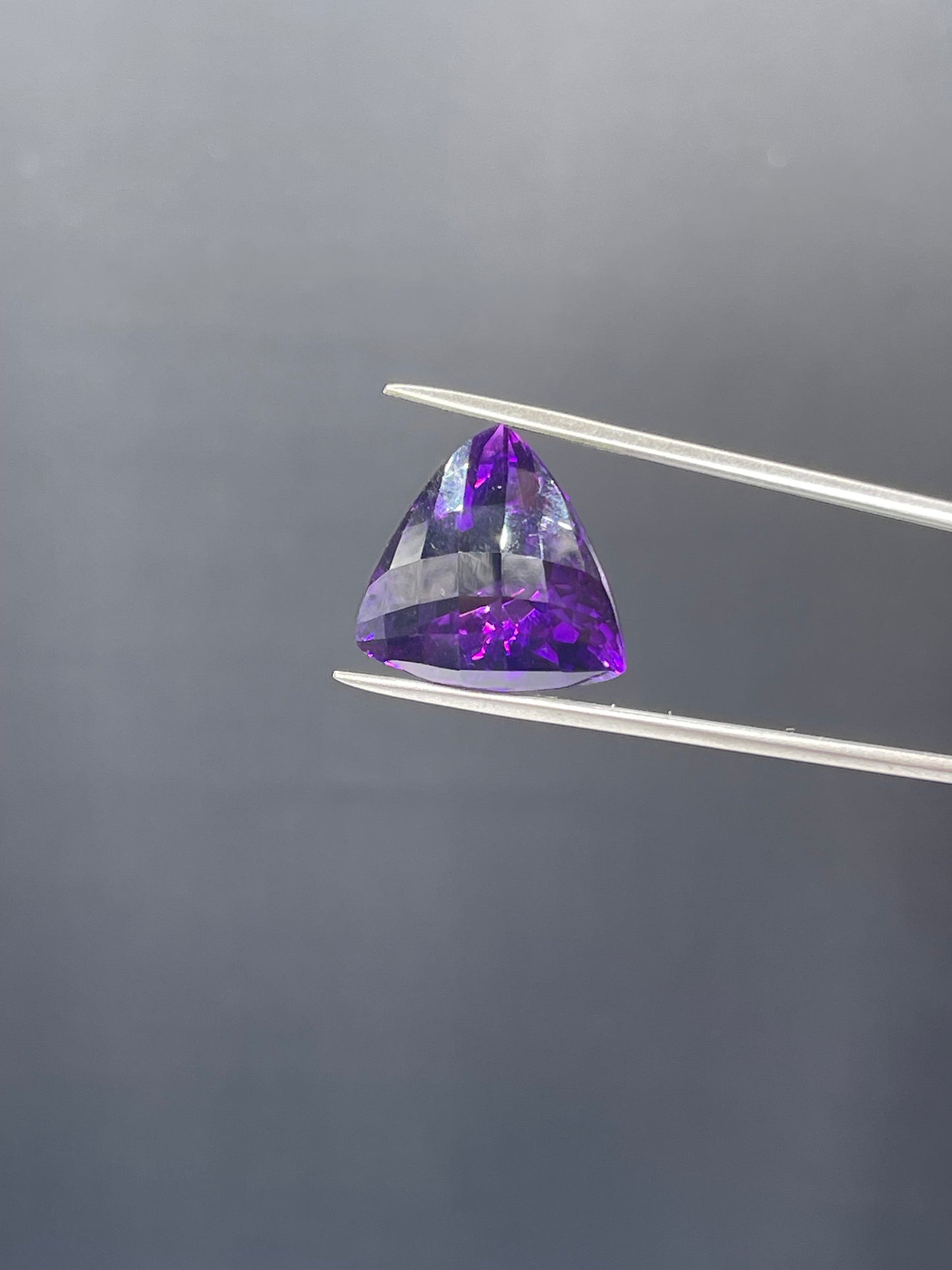 18.34 Carat Natural Zambian Amethyst Trillion Cut Loose Gemstone (18 x 17.5 x 12.2 MM)