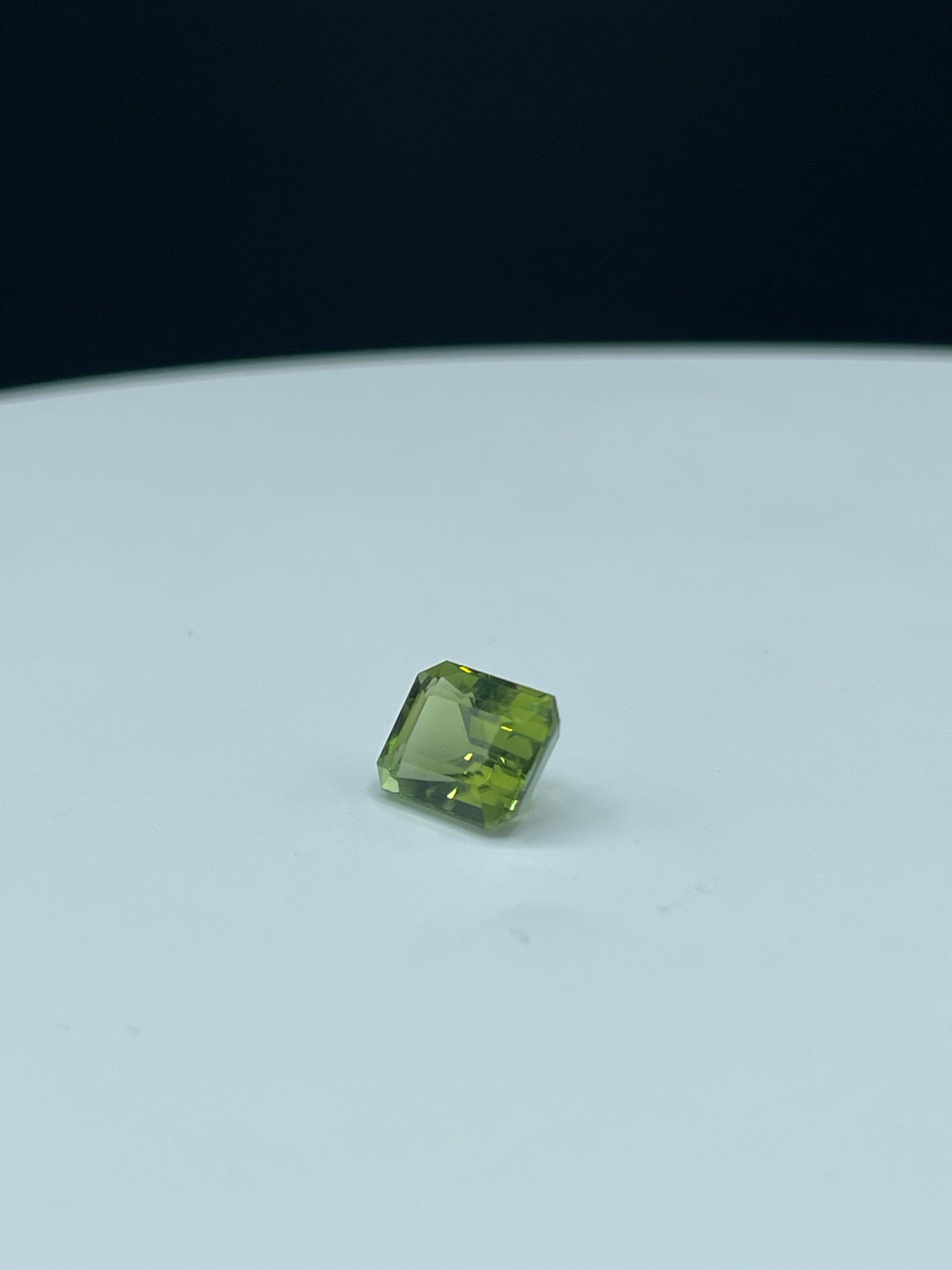 3.99 Carat Natural Green Tourmaline Emerald Cut Loose Gemstone (10.00 x 7.9 x 6.1 MM)