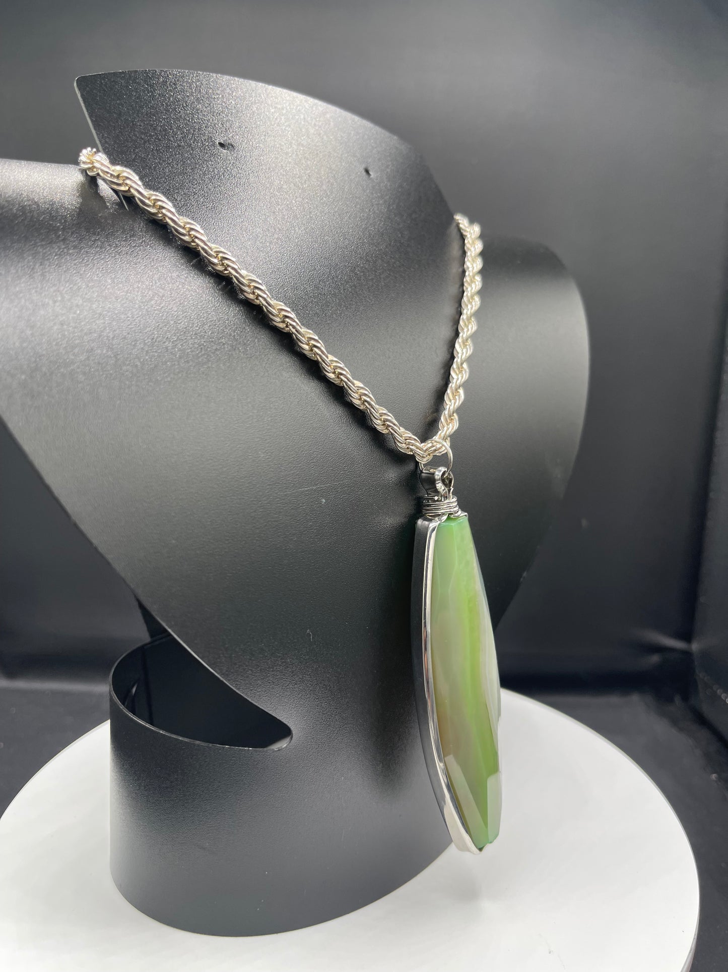 207 Carat Onyx 925 Sterling Silver Pendant & Rope Chain Necklace