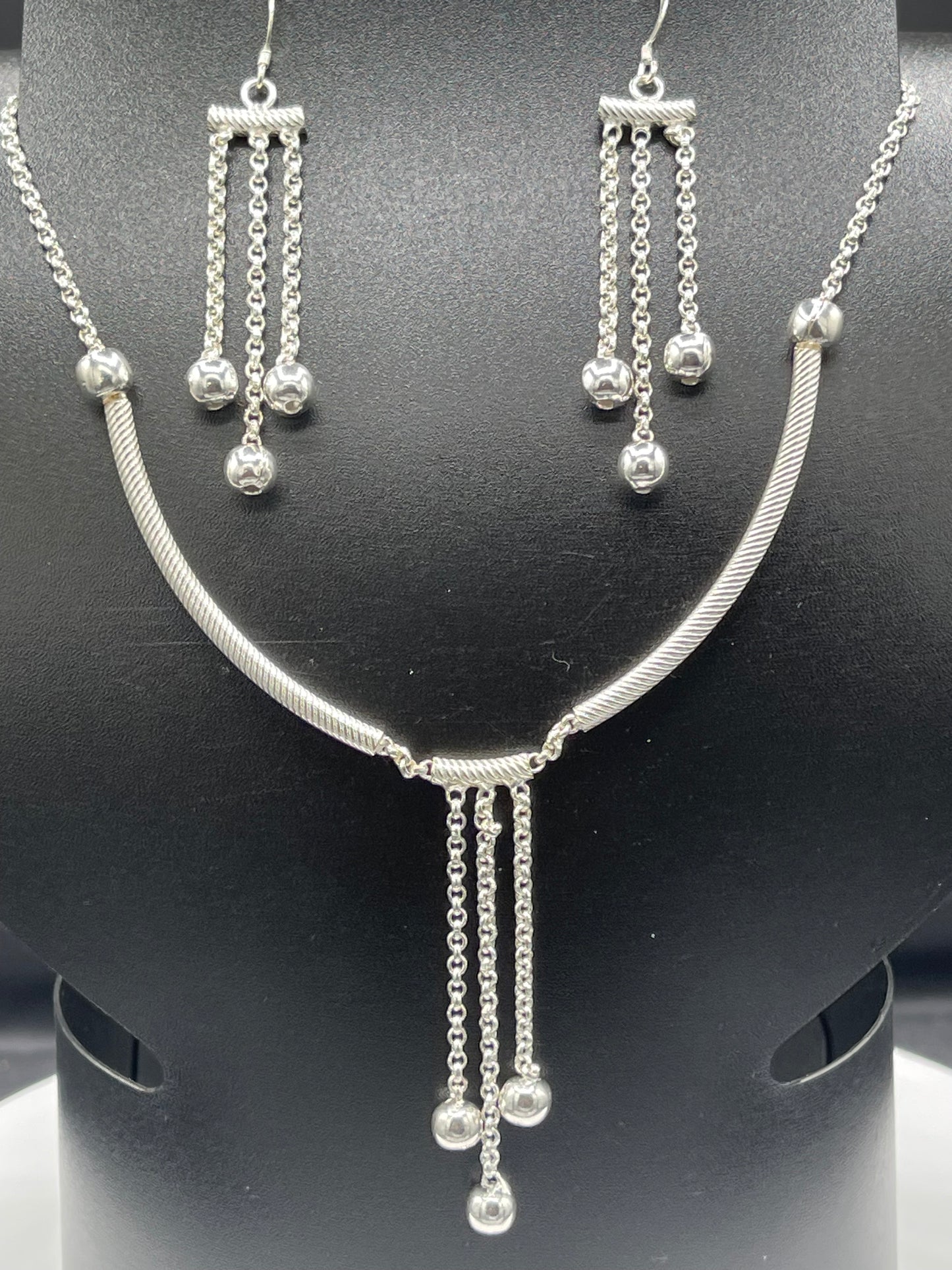 Handmade Indian 925 Sterling Silver Bead Necklace & Dangle Earring Set - Bib Style