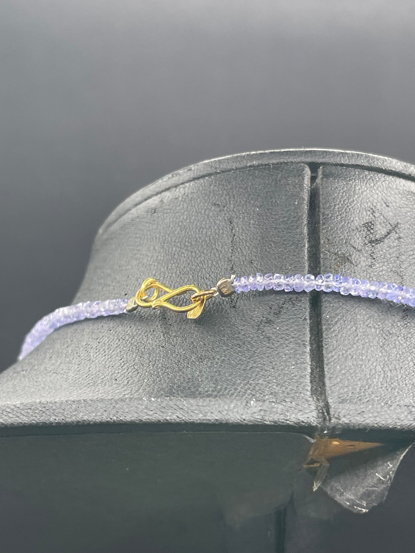 Faceted Tanzanite 18K Gold S Clasp Necklace