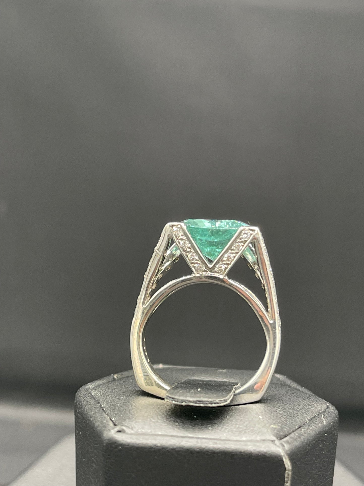 4.67 Carat AGL Certified Paraiba Tourmaline and Diamond 18K White Gold Ring (Size 6.5)