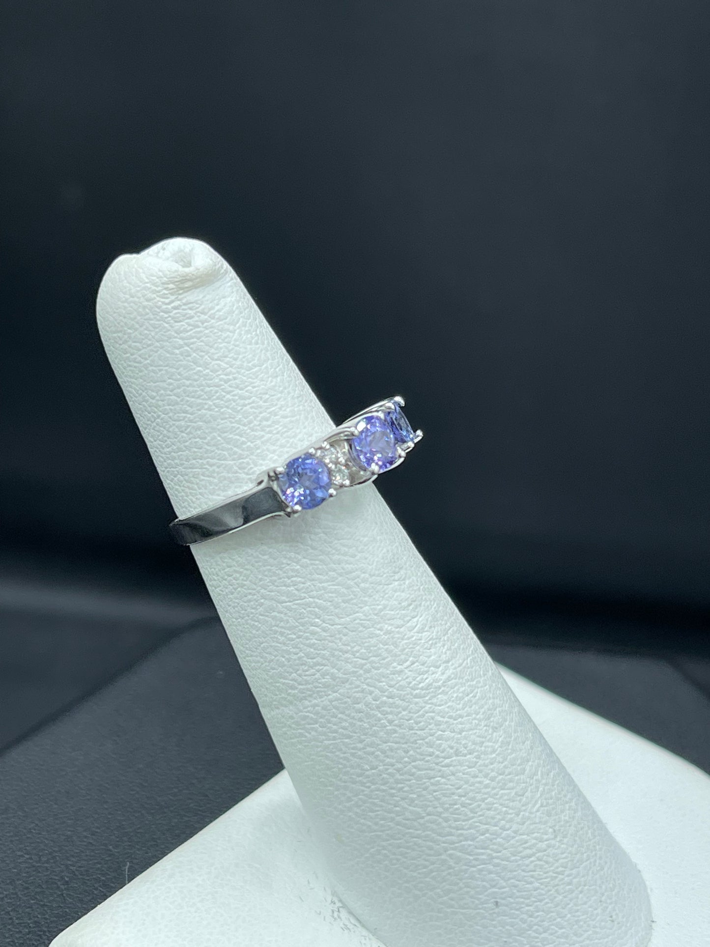 Le Vian 1.17 Carat Natural Tanzanite & Diamond 14k White Gold Ring (Size 4)