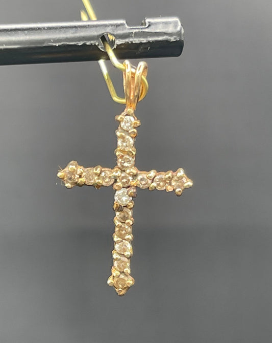 0.50 Carat Natural Diamond 10k Yellow Gold Cross Pendant