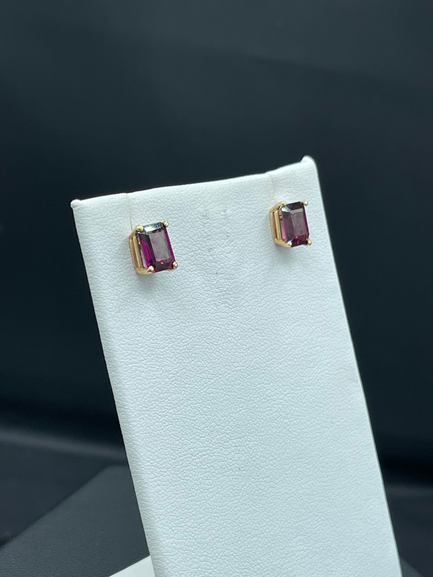 3.60 Carat Natural Umbalite Grape Garnet 14k Yellow Gold Stud Earrings