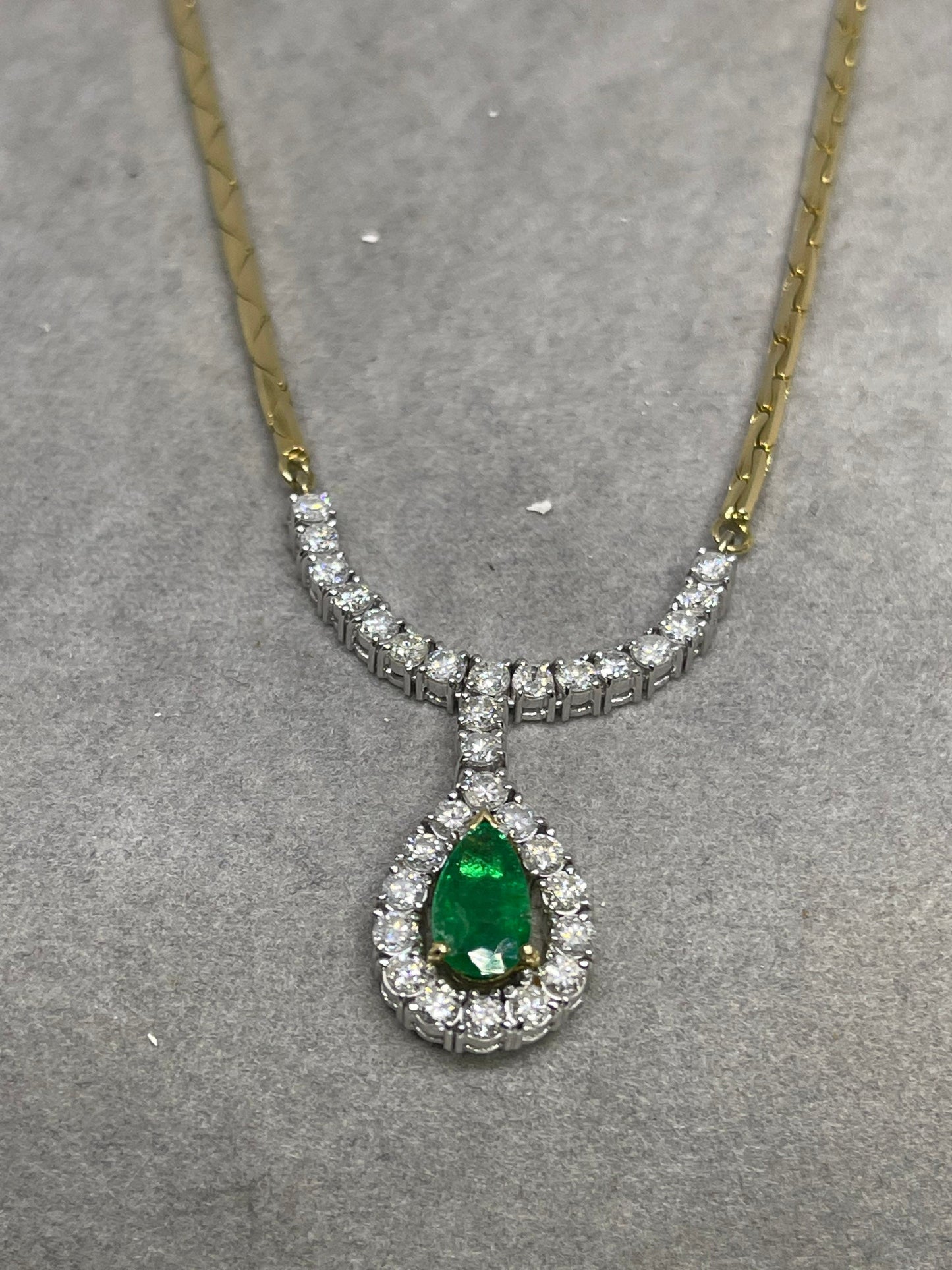 3.15 Carat Natural Colombian Emerald & Diamond 14k Gold Necklace