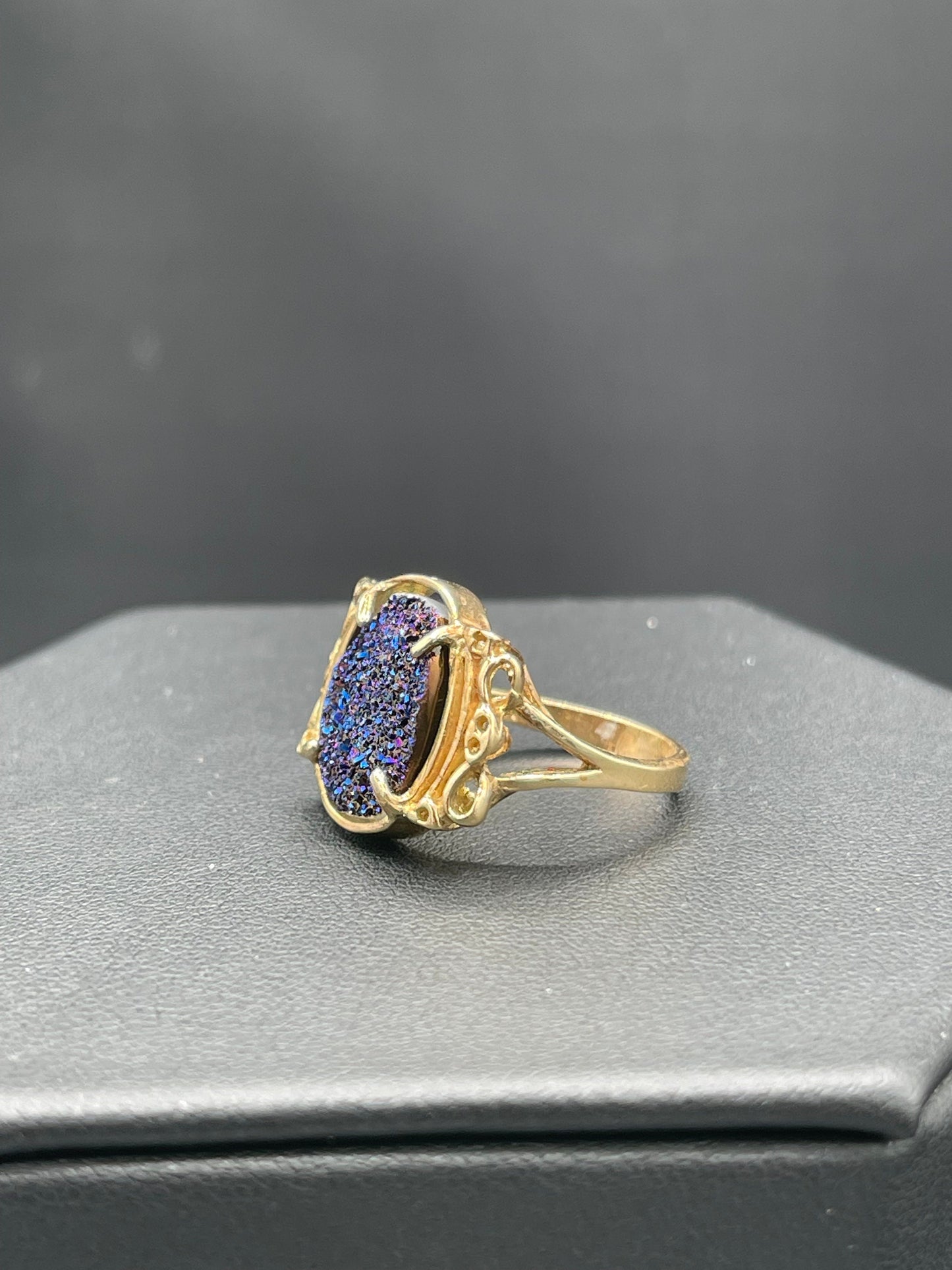 Cobalt Druzy Quartz 14k Gold Ring (Size 7 3/4)