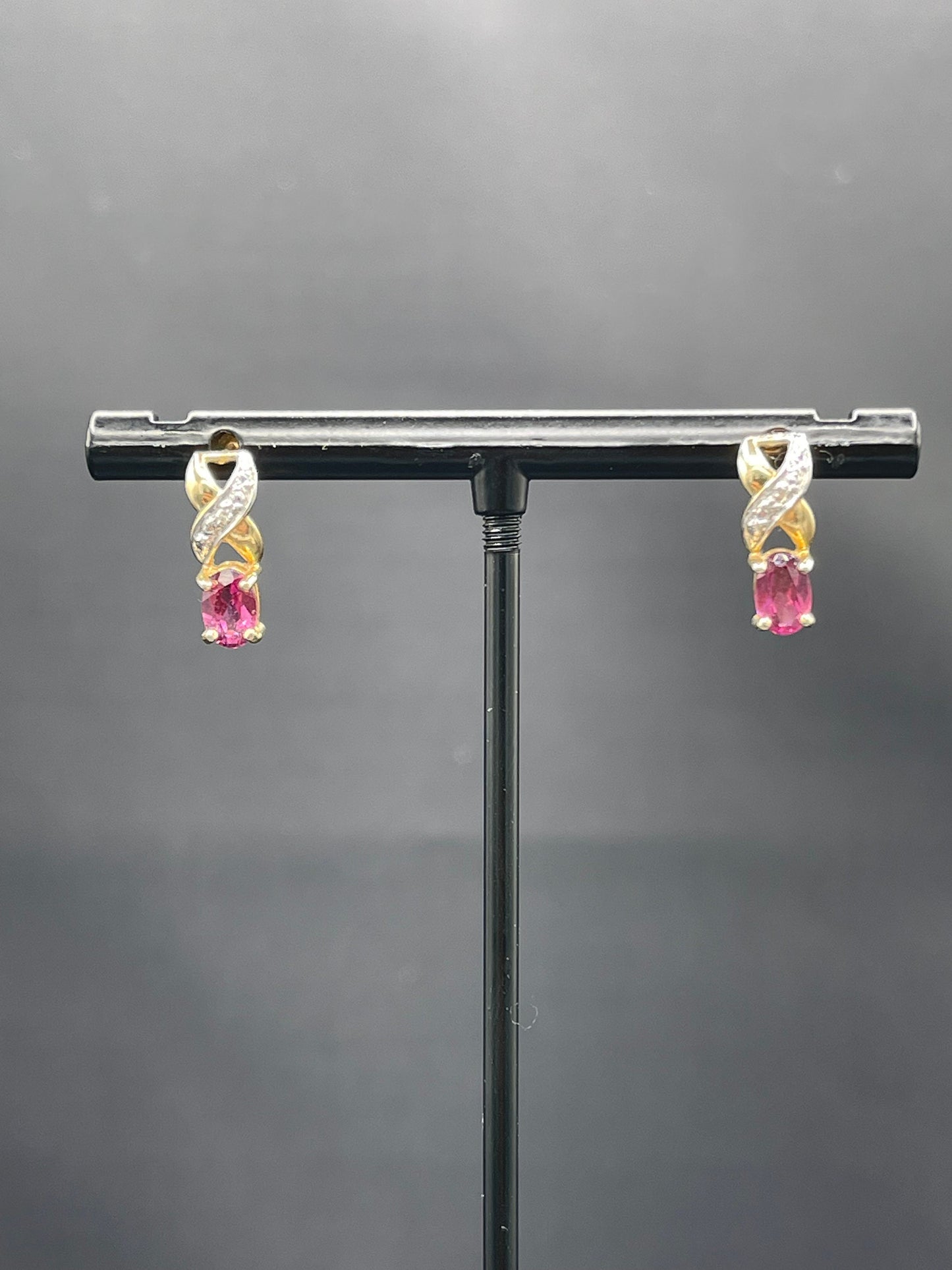 Rhodolite Grape Garnet Diamond 14K Gold Earring and Pendant Set