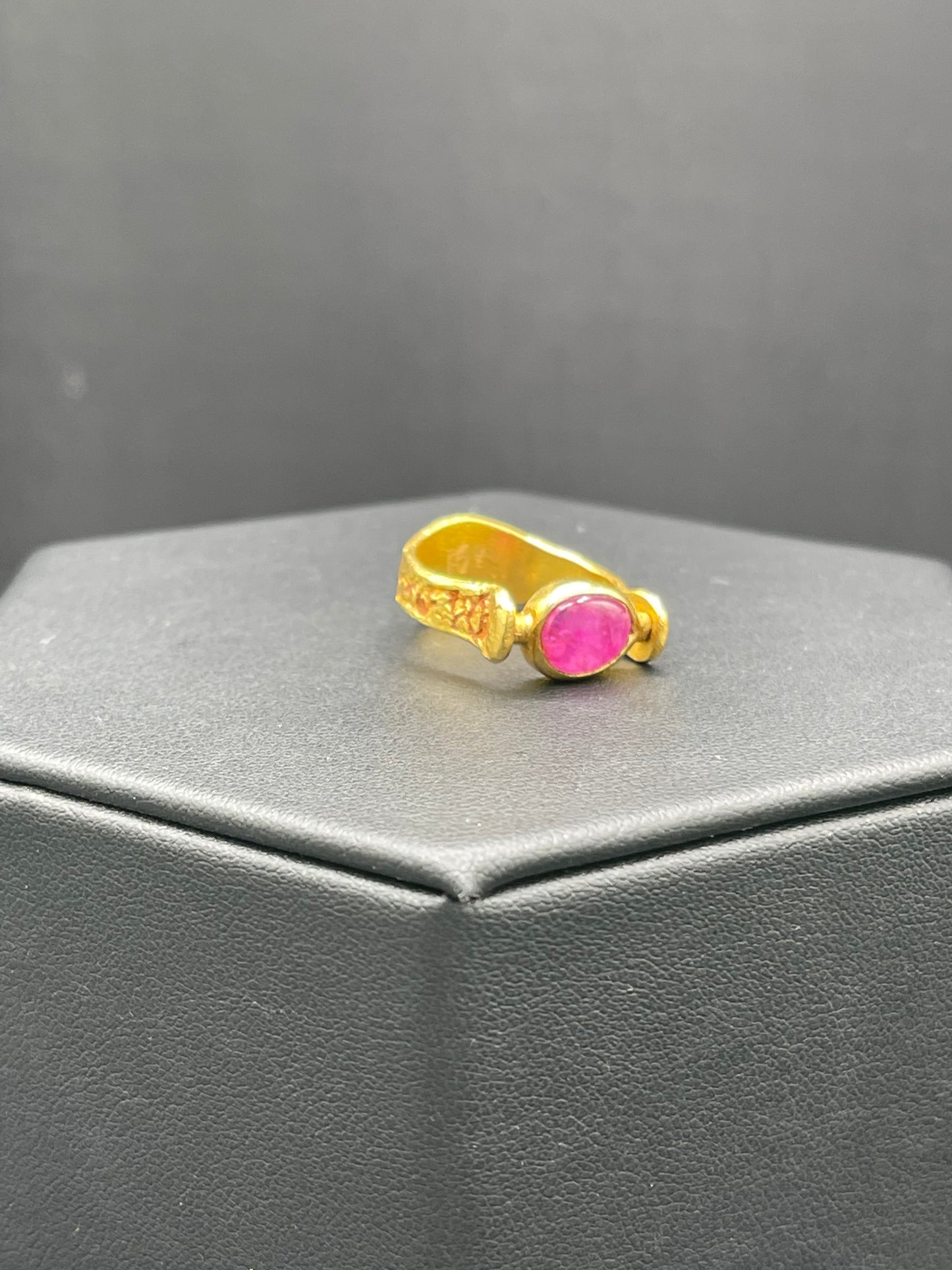 2.56 Carat Natural Unheated Burmese Ruby 18K Yellow Gold Ring (Size 7)