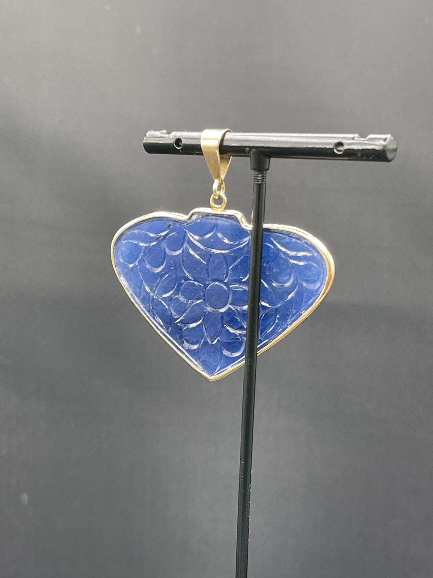Natural Sapphire Hand Carved 14k Yellow Gold Pendant