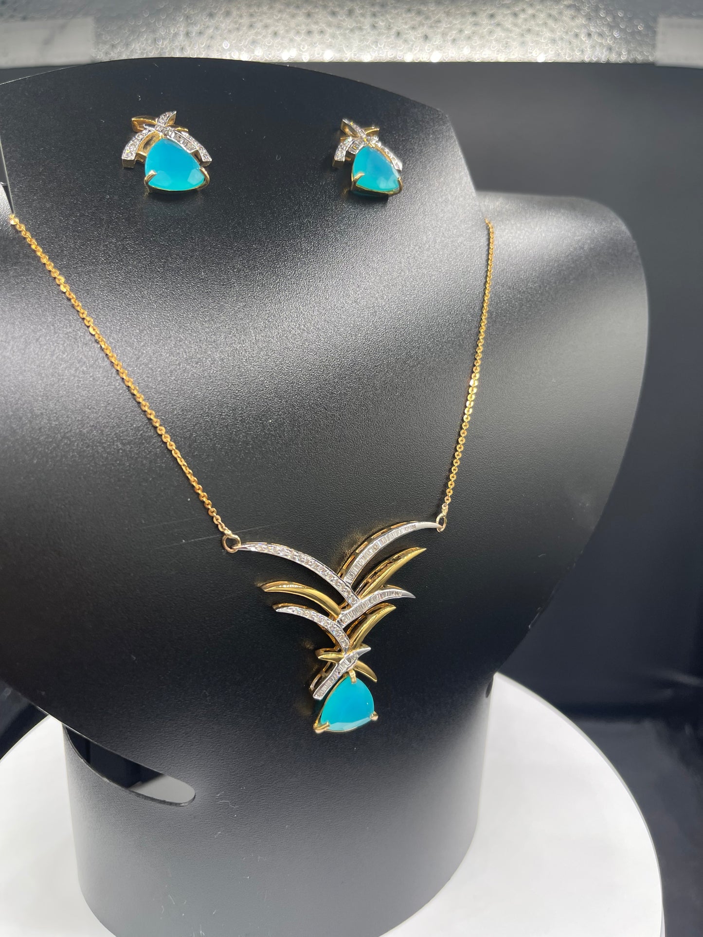 13.58 Carat Natural Paraiba Chalcedony & Diamond 18k Yellow + White Gold Necklace + Earring Set