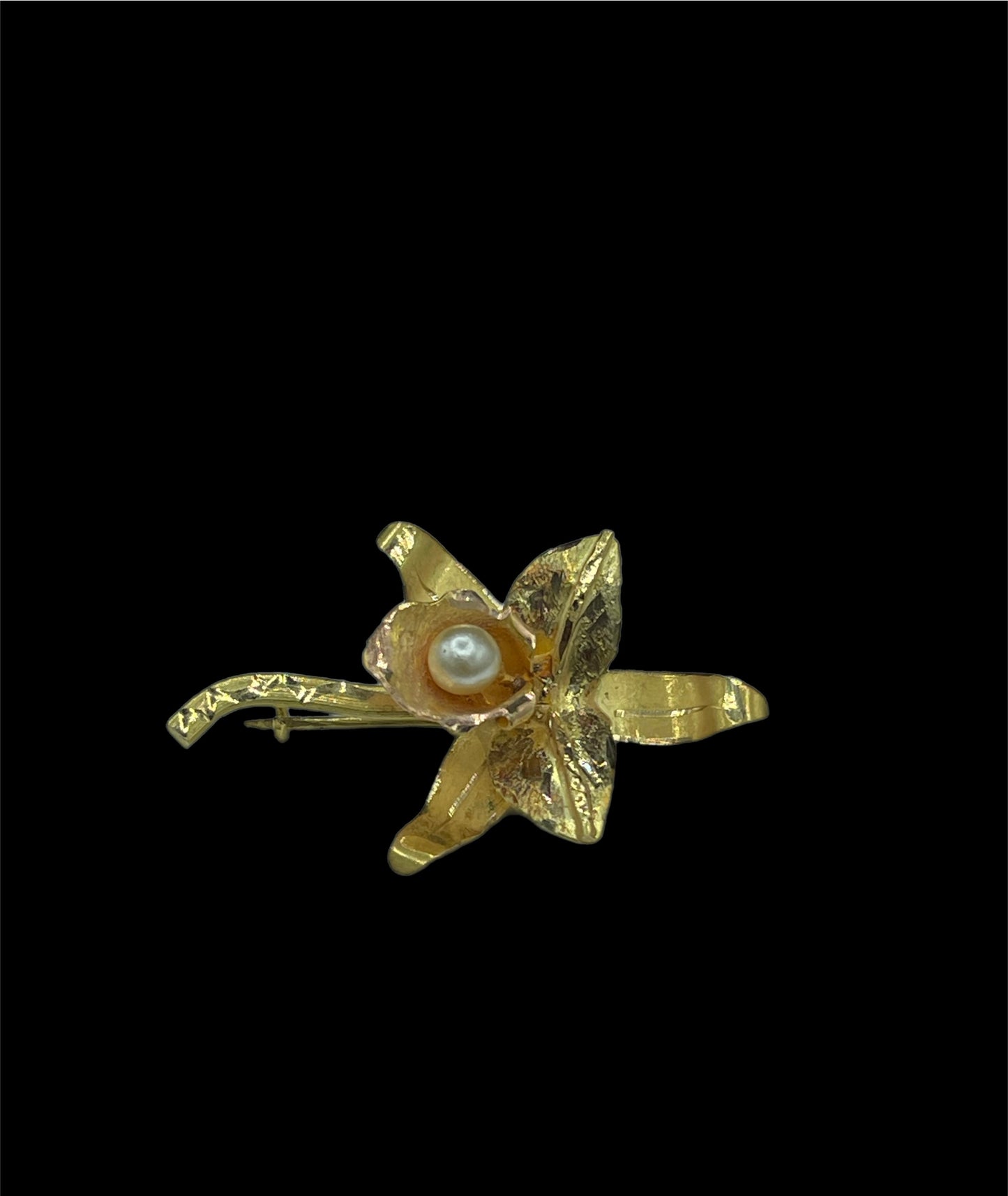 Vintage Solid 18k Yellow Gold Freshwater Pearl Flower Brooch Pin