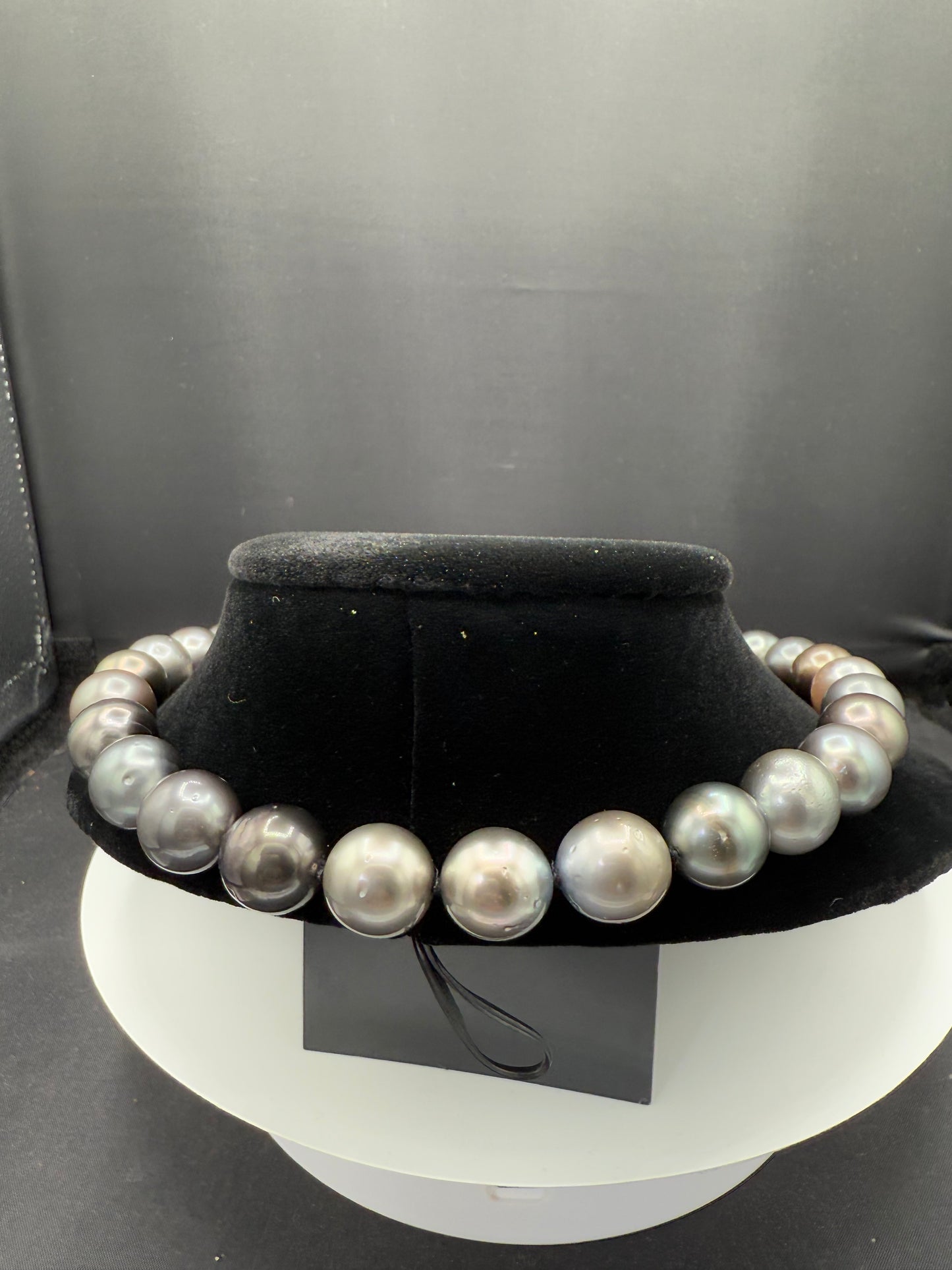 Natural Tahitian South Sea Pearl Necklace 17.5” – 13.5-14MM Lustrous Pearls – Rare Size & Invisible Screw Clasp