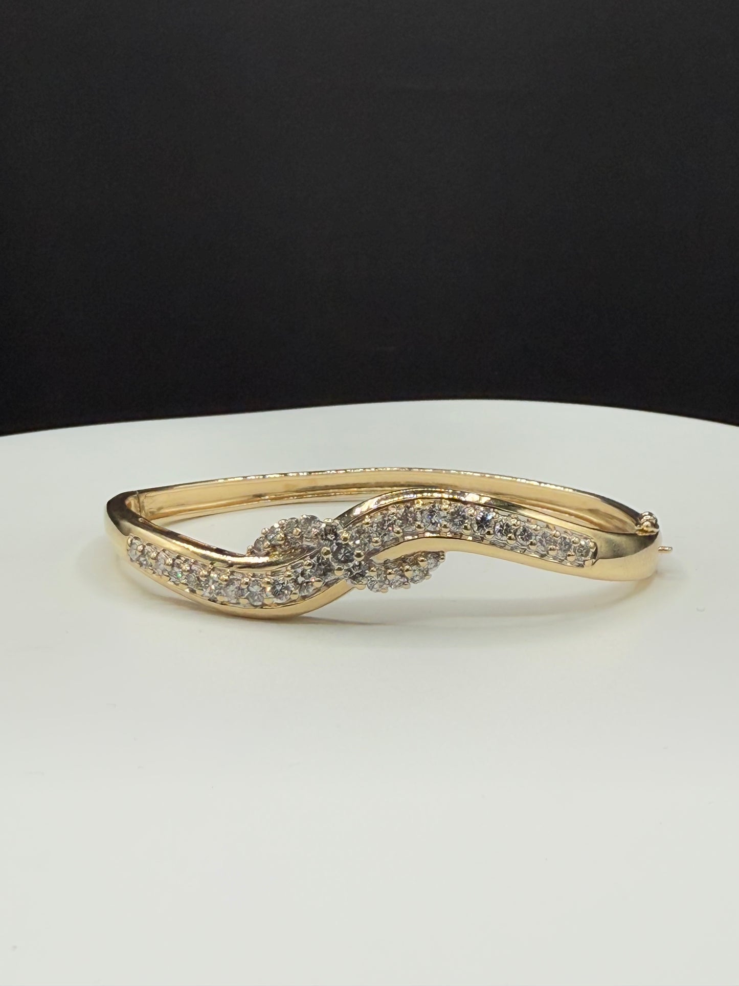 Solid 14k Yellow Gold Natural Diamond Bangle Bracelet | 2.18 Carats | 7 Inches