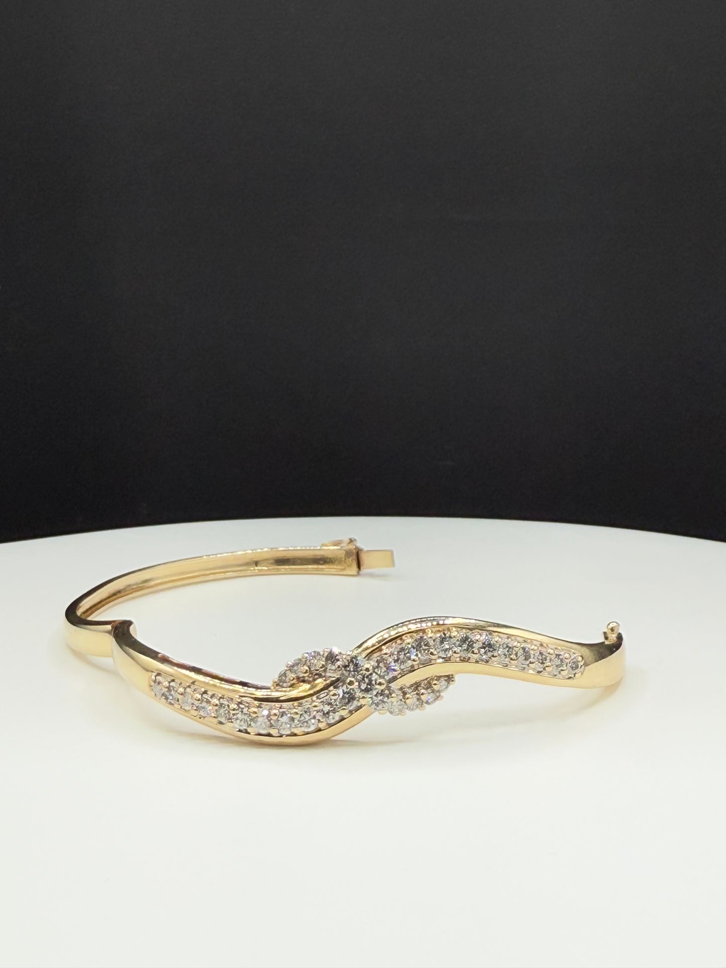 Solid 14k Yellow Gold Natural Diamond Bangle Bracelet | 2.18 Carats | 7 Inches