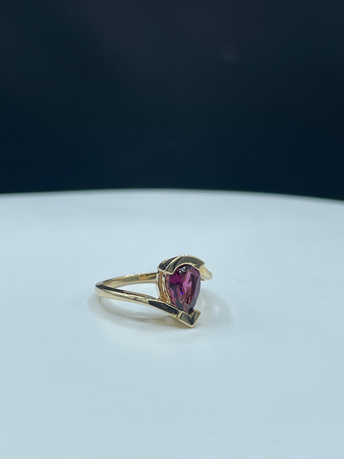 1.70 Carat Natural Rubellite Tourmaline Pear Cut 14k Yellow Gold Ring (Size 6.25)