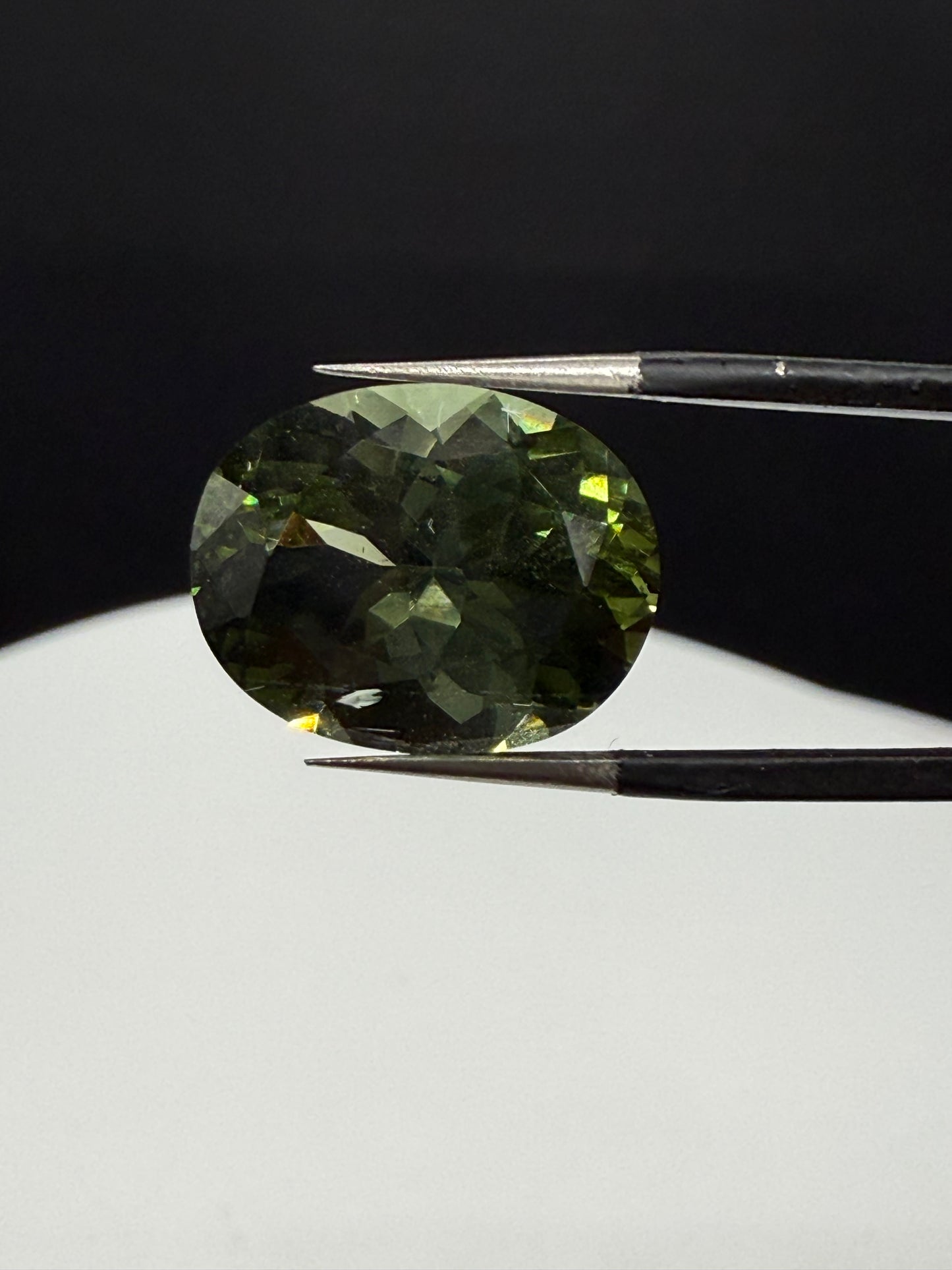 Natural Green Tourmaline 8.75 Carat Oval Cut Loose Gemstone | Near Flawless Clarity | 15.1x11.9x8.24 MM |