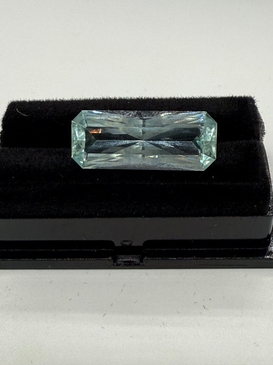 Natural Aquamarine 8.24 Ct Elongated Emerald Cut Loose Gemstone