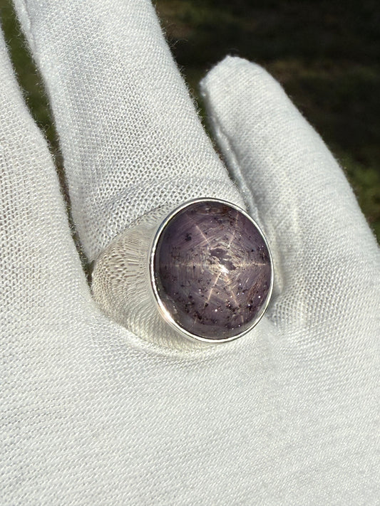 Natural Star Sapphire Sterling Silver Ring (Size 9.5)