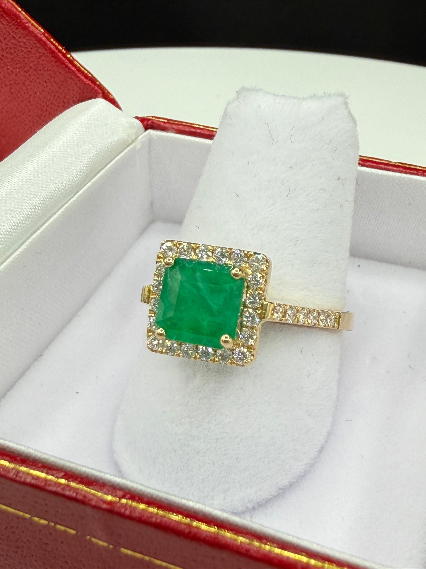 2.64 Carat Natural Emerald & Diamond Halo 18k Yellow Gold Ring (Size 7.25)