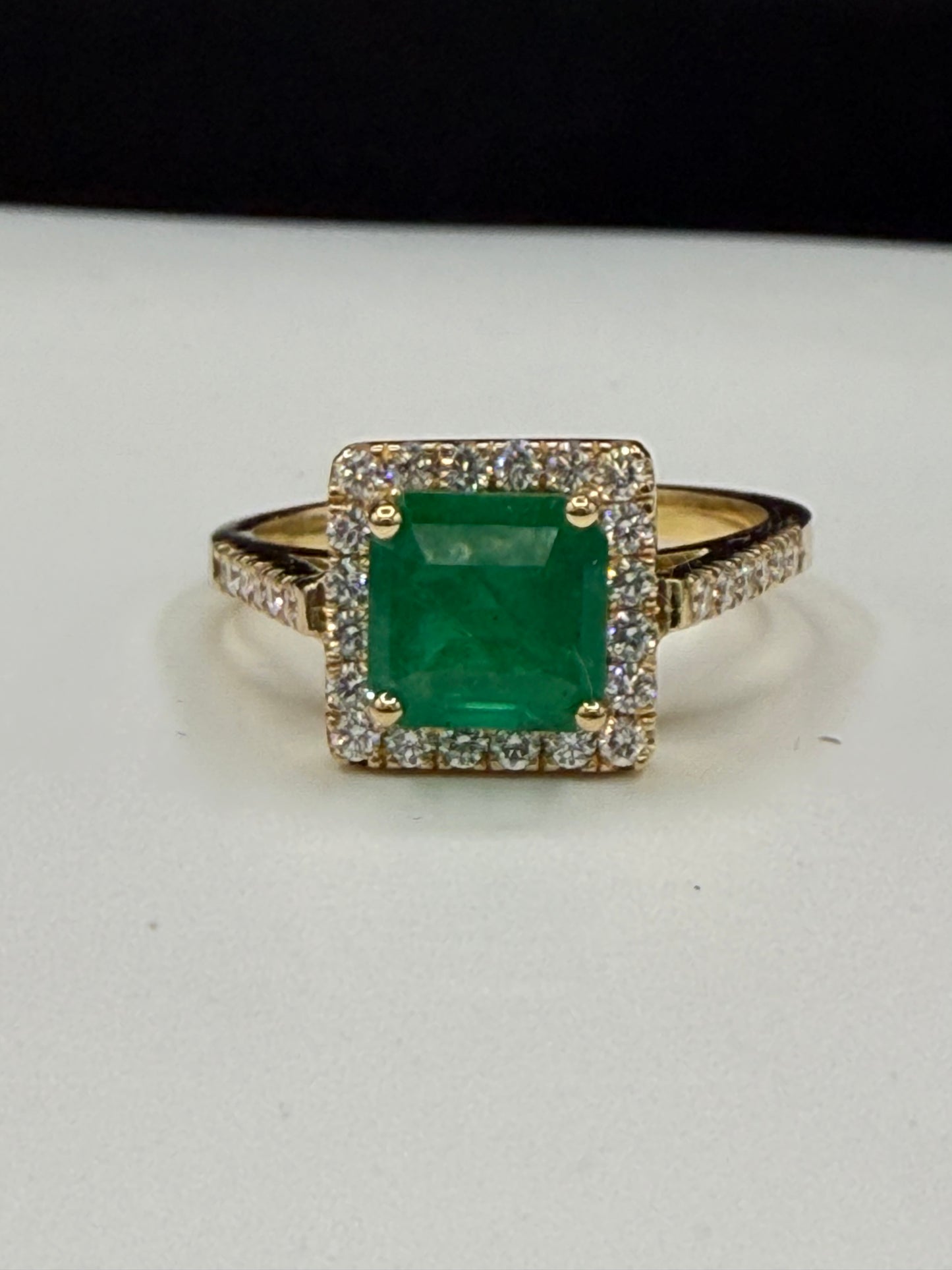 2.64 Carat Natural Emerald & Diamond Halo 18k Yellow Gold Ring (Size 7.25)