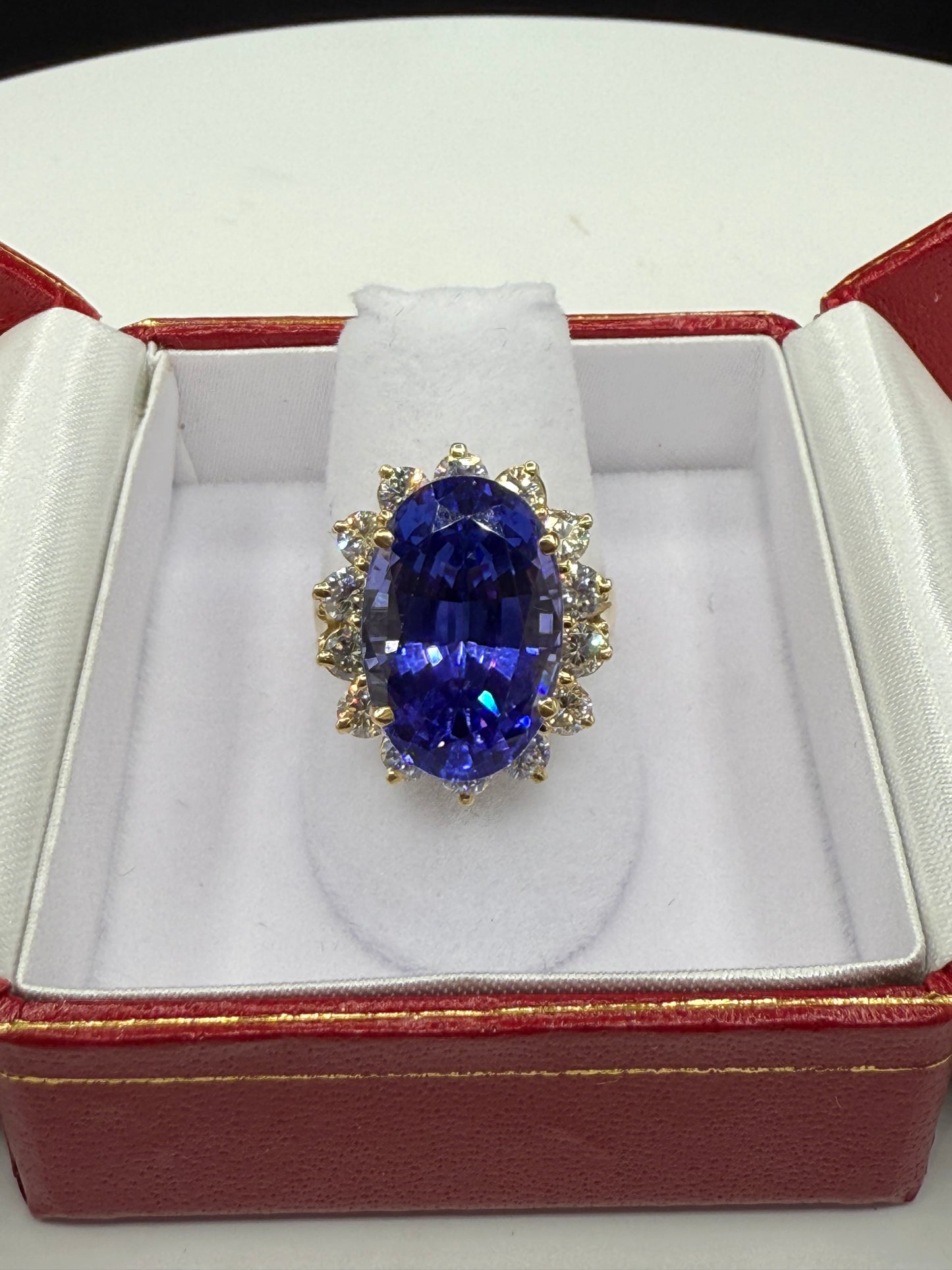 Natural AAA Tanzanite & Diamond 18k Yellow Gold Ring (Size 7)