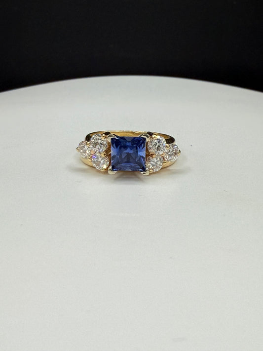 Fine Natural Sapphire & Diamond 18k Yellow Gold Ring | 1.35 Ct Sapphire | 0.90 Ct Diamonds (Size 5)