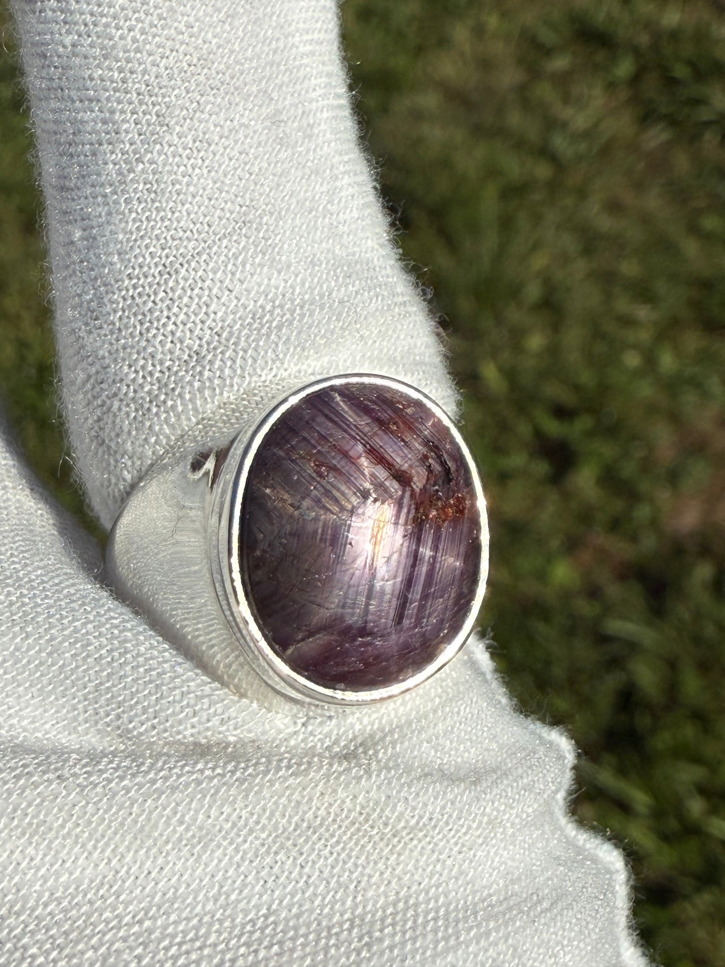 Natural Purple Star Sapphire Sterling Silver Ring | Size 7.5